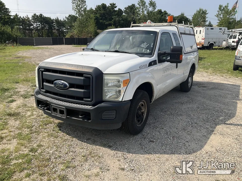 2012 Ford F250 Extended-Cab Pickup Truck (1627363)