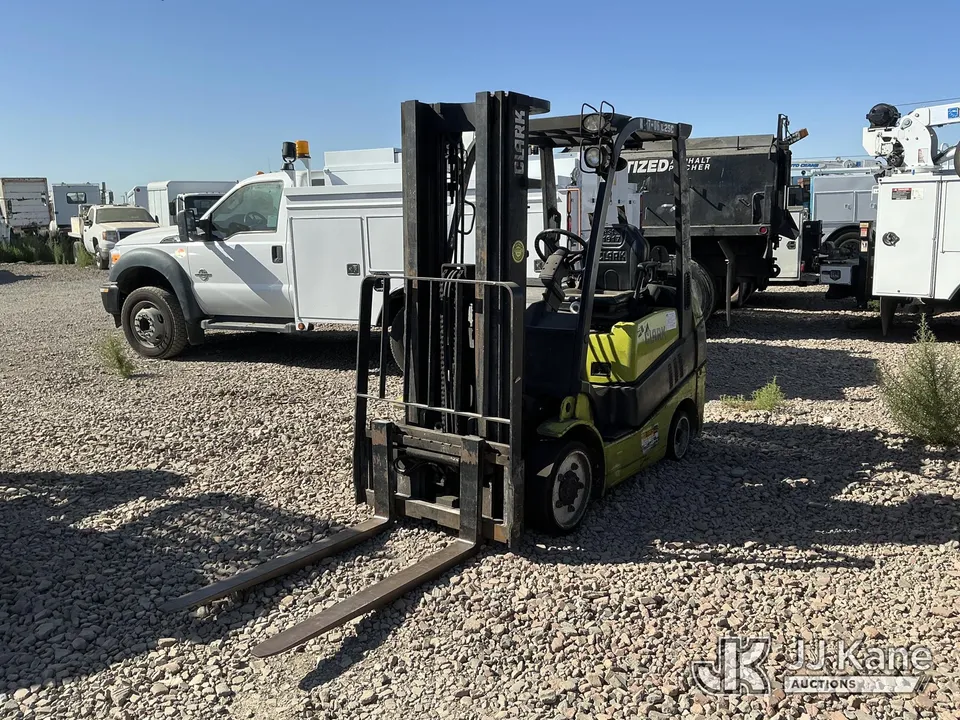2017 Clark C25CL Rubber Tired Forklift (1627646)