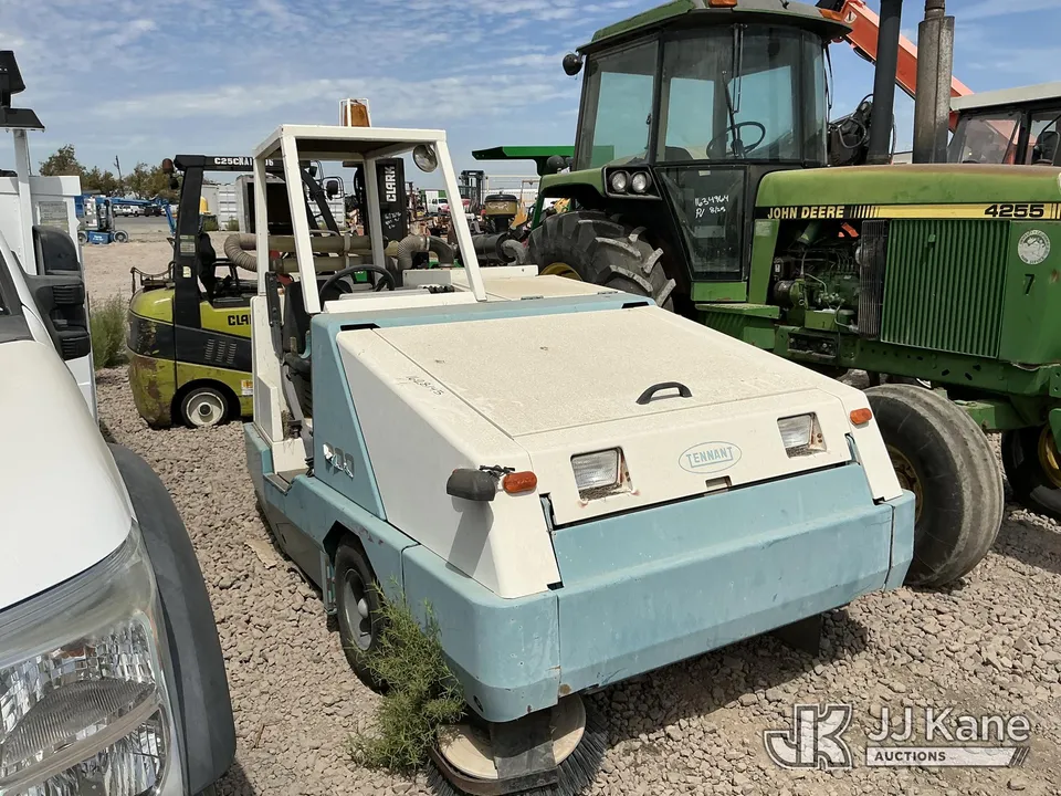 Tennant 800 Sweeper (1628145)