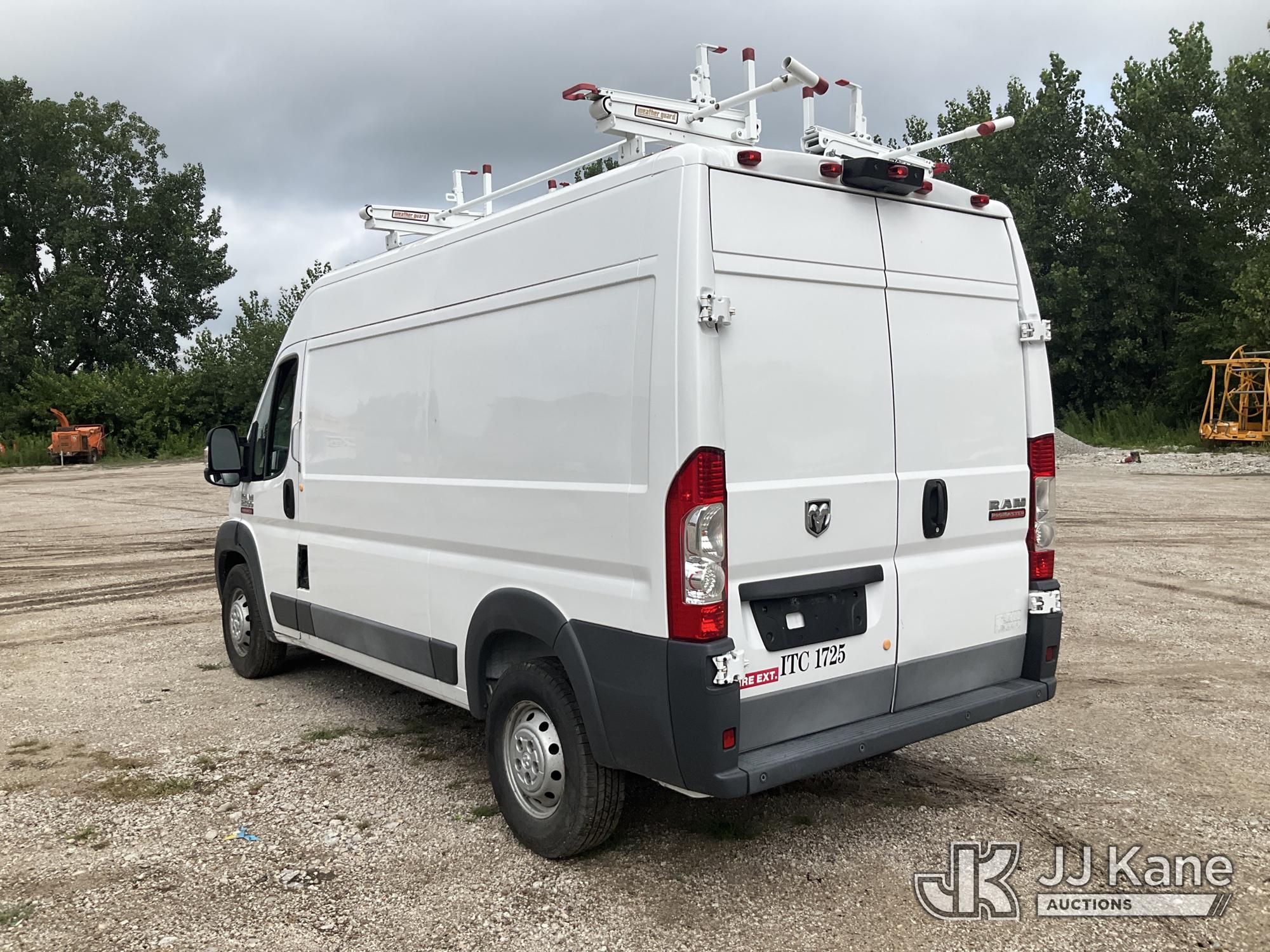 2017 RAM Promaster 2500 Cargo Van (1628388) - photo 4