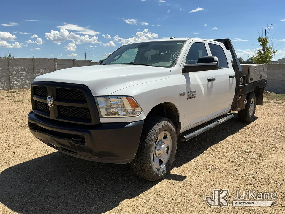 2018 RAM 2500 Crew-Cab Flatbed/Service Truck (1628557)