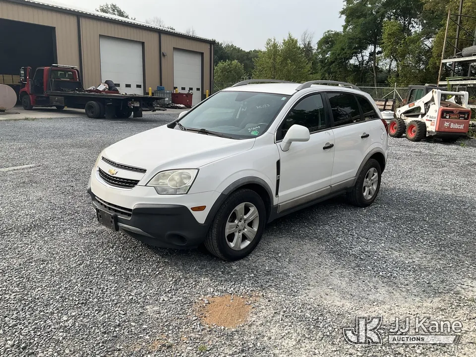 2014 Chevrolet Captiva Sport 4-Door Crossover Sport Utility Vehicle (1628788)