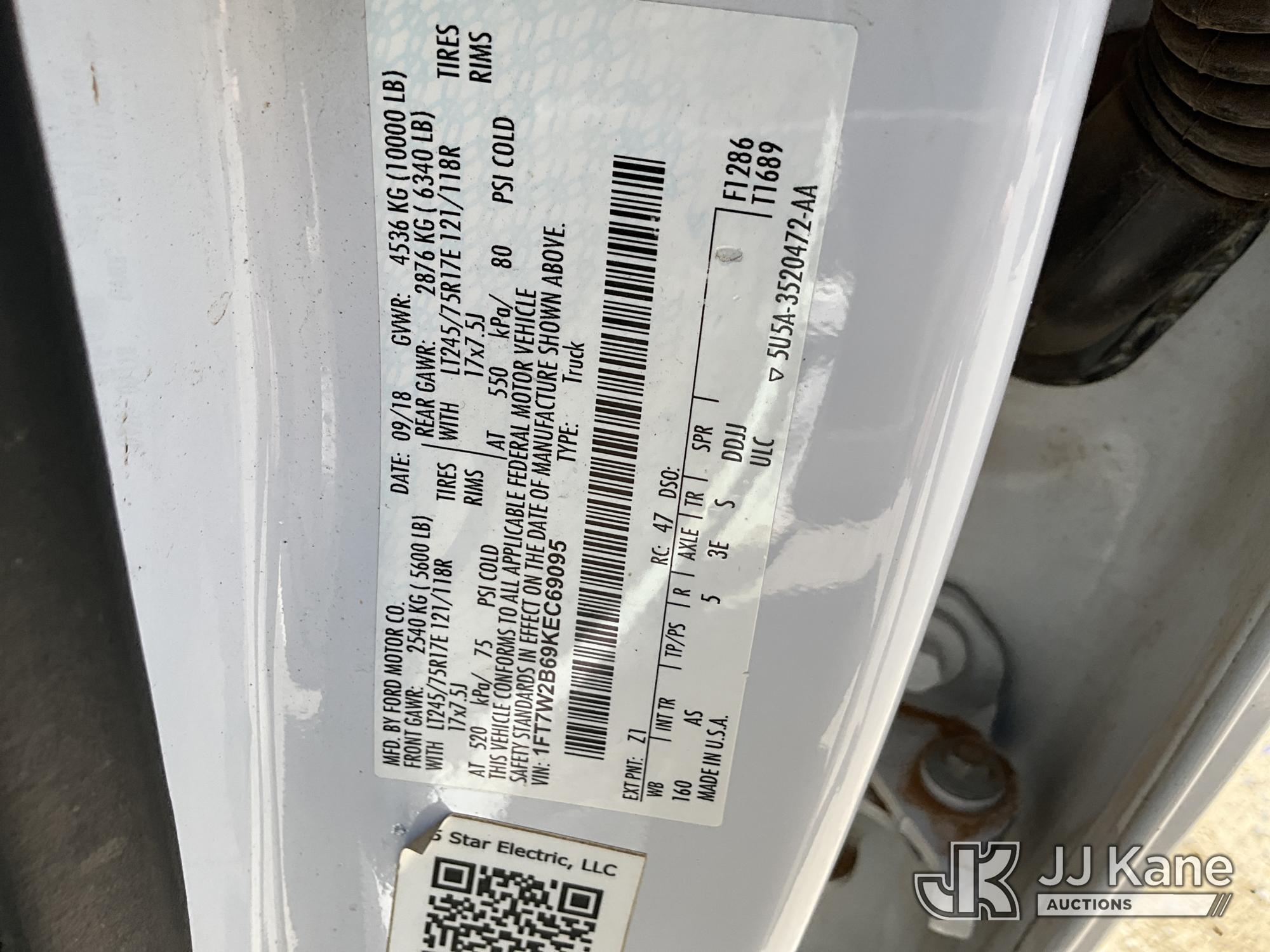 2019 Ford F250 4x4 Crew-Cab Pickup Truck (1630645) - photo 5