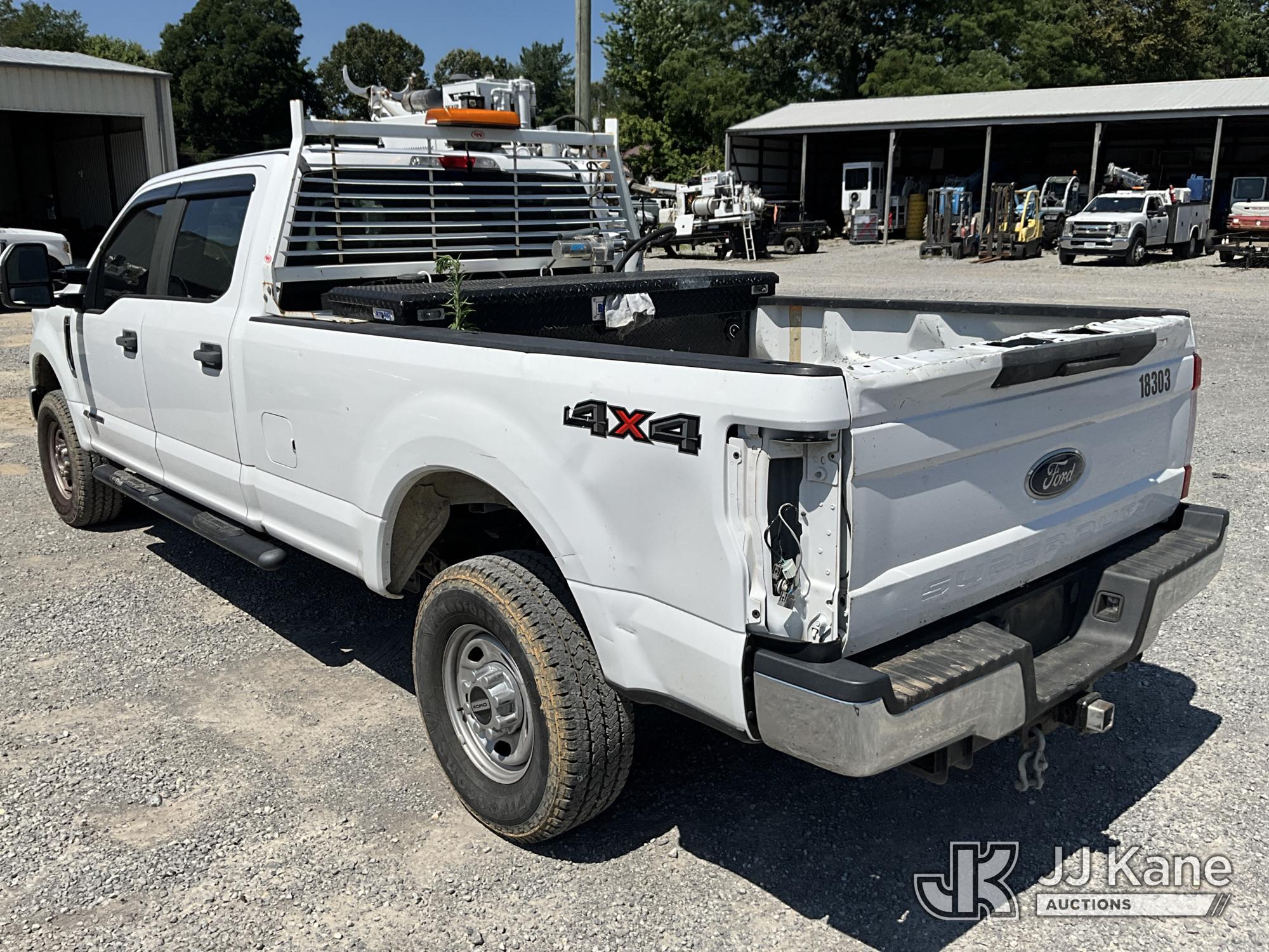2017 Ford F250 4x4 Crew-Cab Pickup Truck (1630653) - photo 4