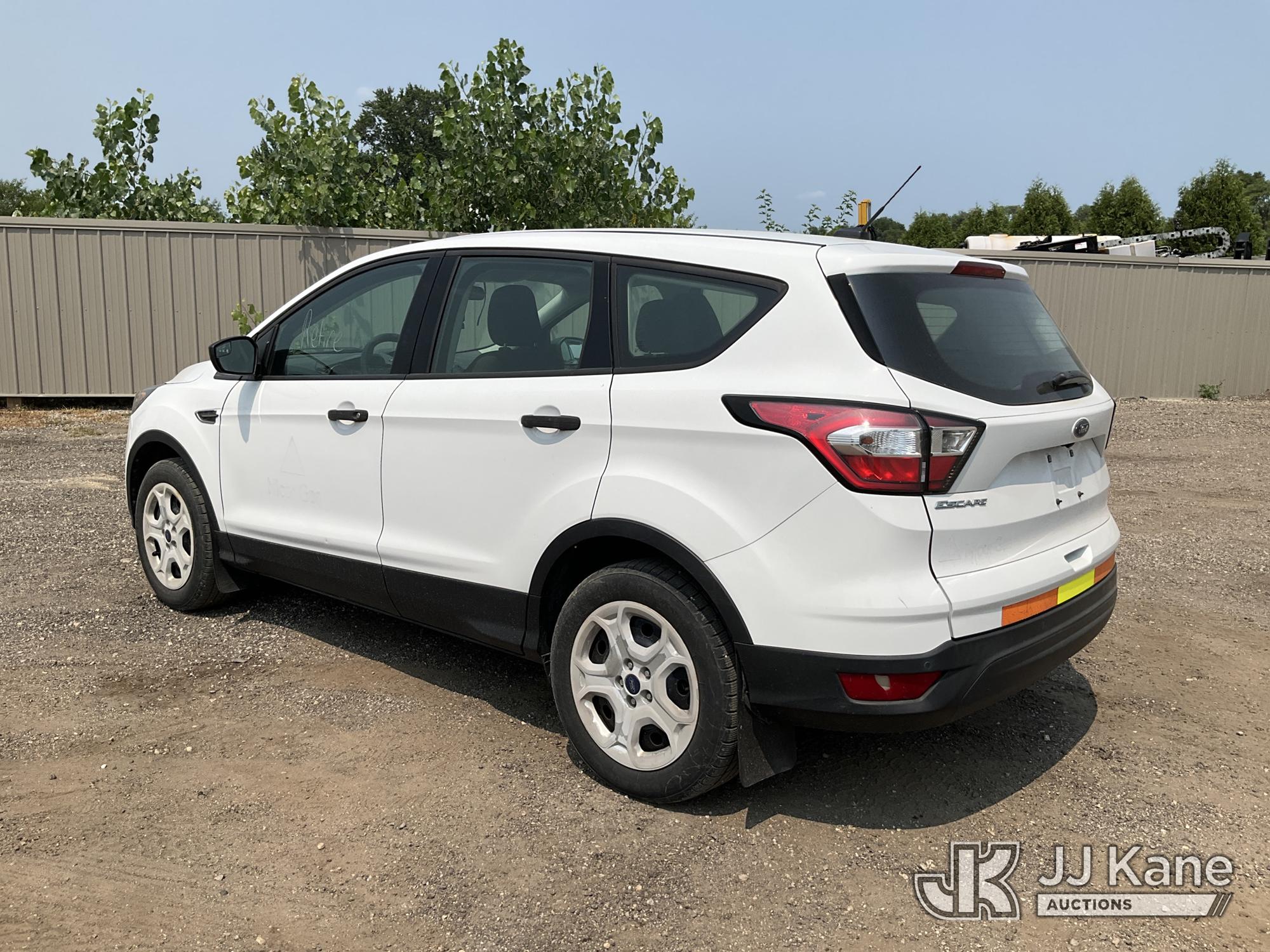 2018 Ford Escape 4-Door Sport Utility Vehicle (1631005) - photo 4