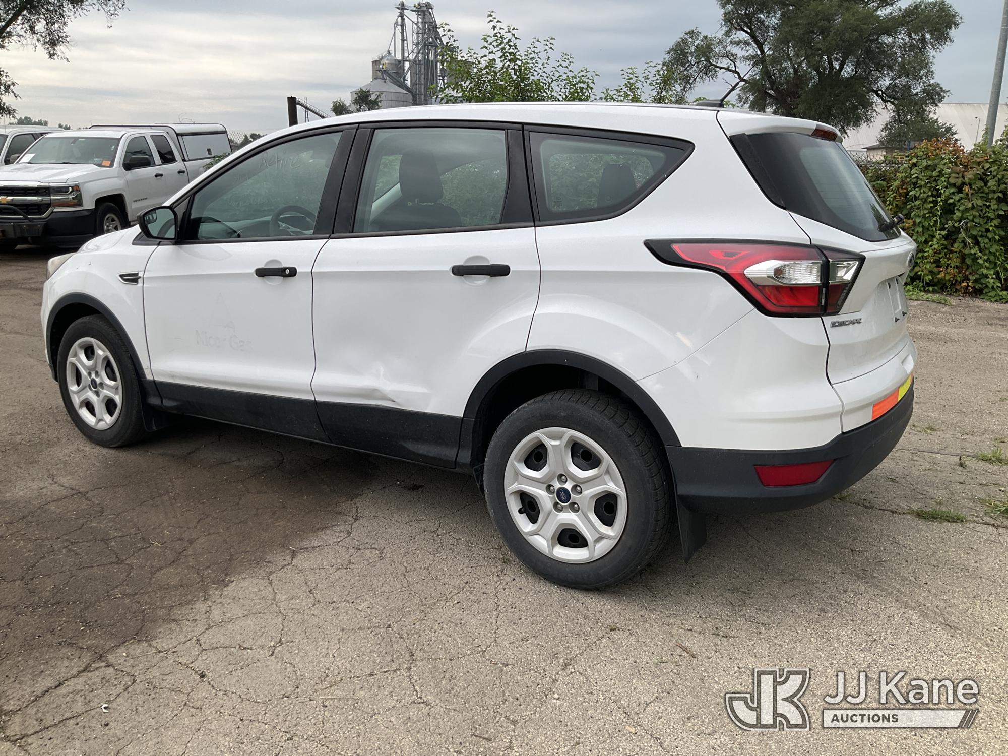 2018 Ford Escape 4-Door Sport Utility Vehicle (1631006) - photo 4