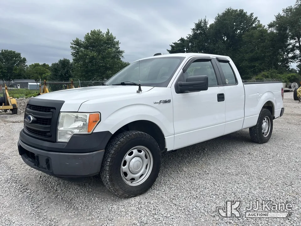 2013 Ford F150 Extended-Cab Pickup Truck (1631096)