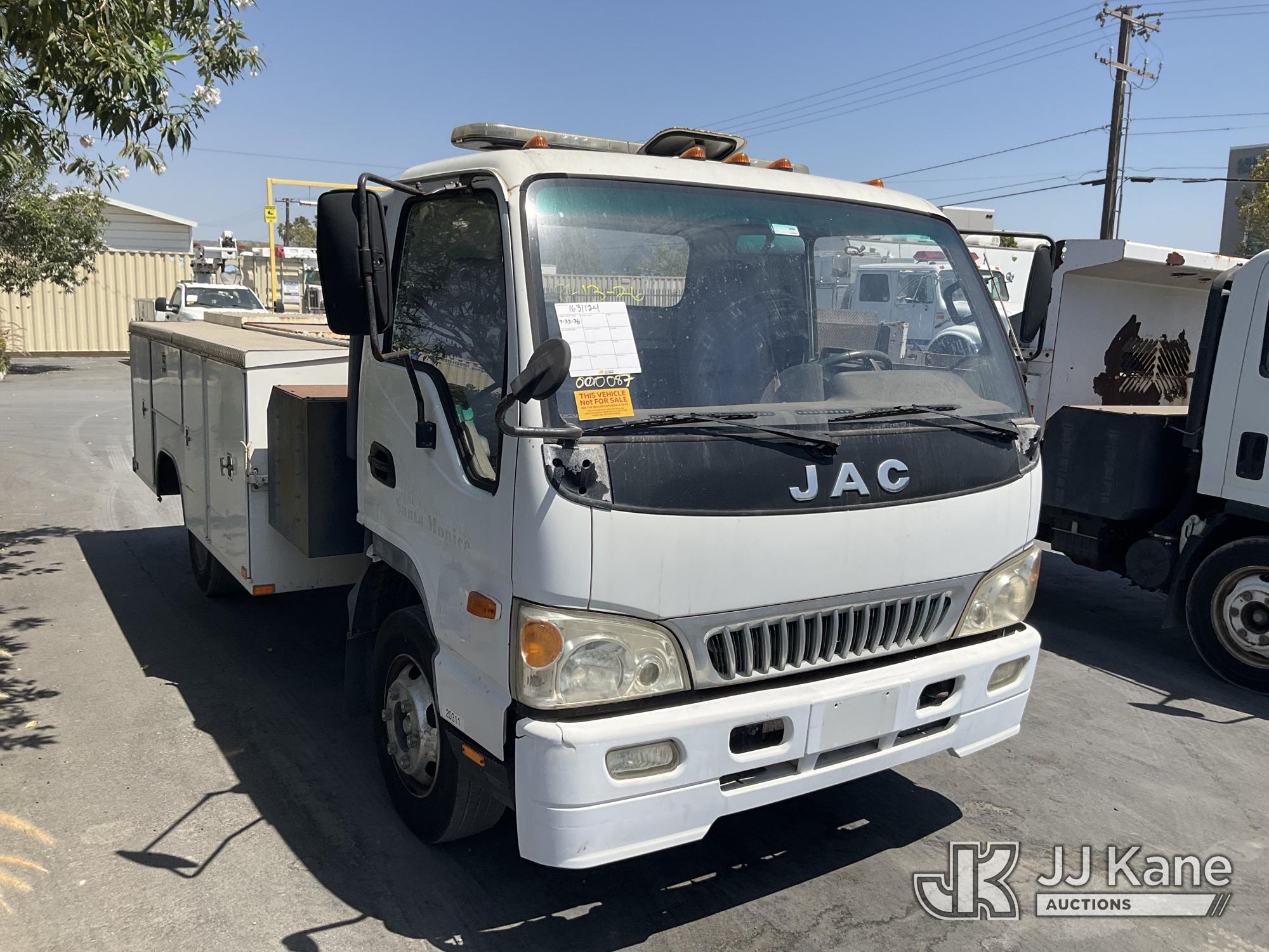 2014 JAC 1061 Utility Truck (1631124) - photo 2