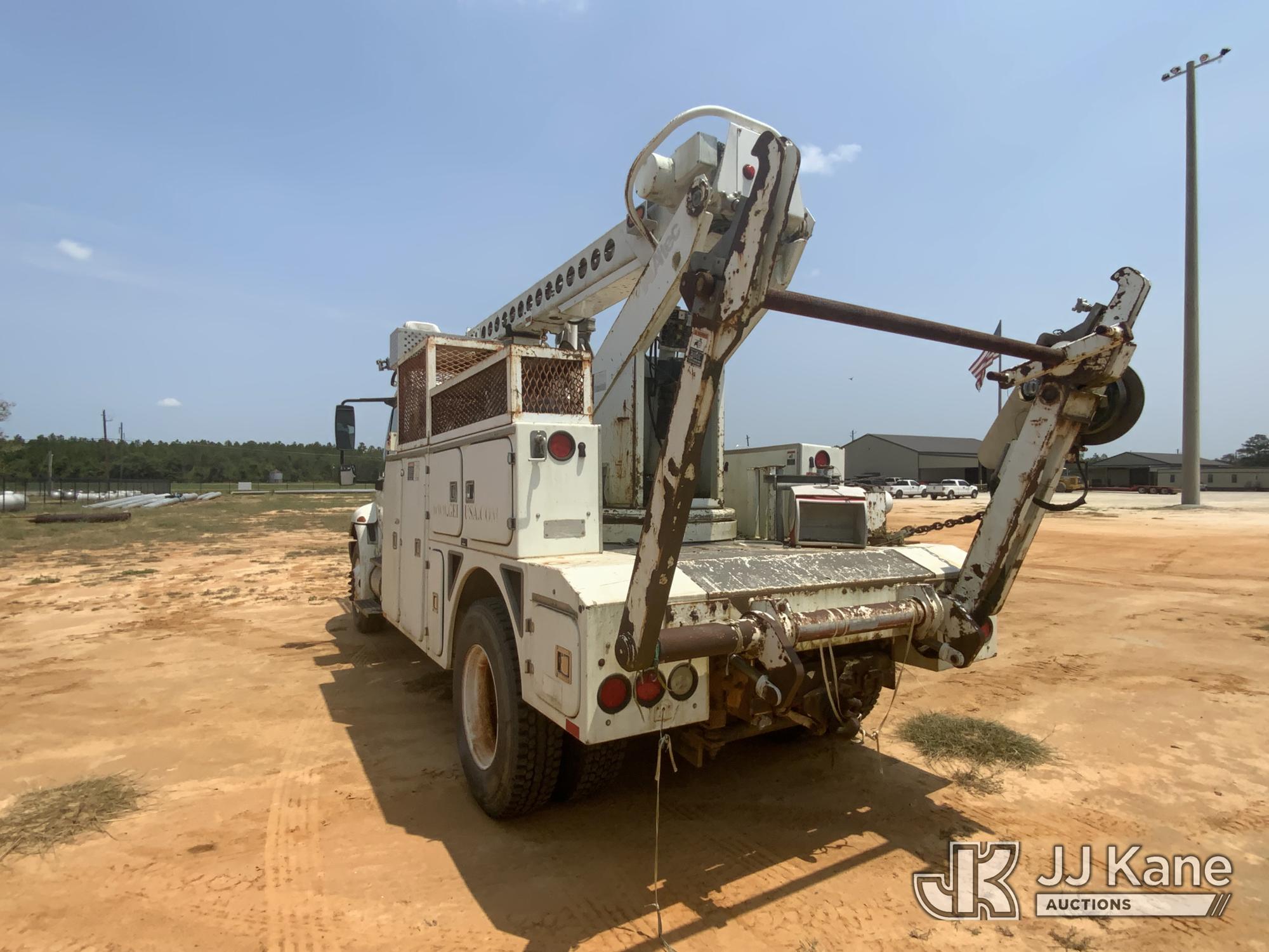 Altec AT40C Telescopic Non-Insulated Cable Placing Bucket Truck On 2011 International 4300 Utility Truck (1631200) - photo 4