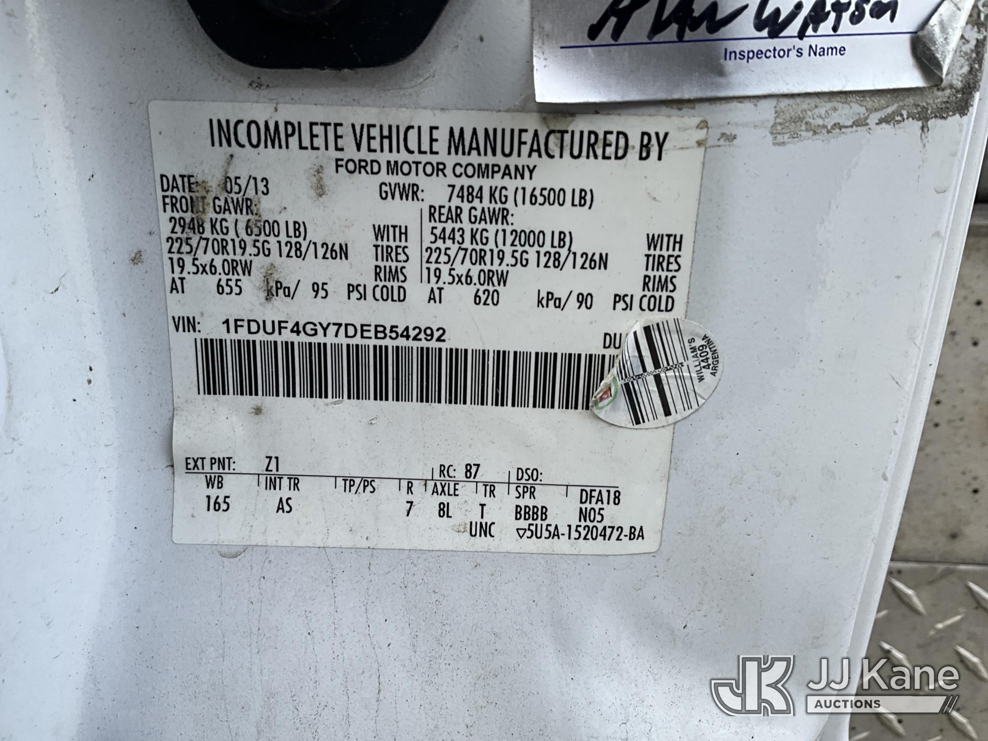 Altec AT200A Telescopic Non-Insulated Bucket Truck On 2013 Ford F-450 SD Service Truck (1631214) - photo 5