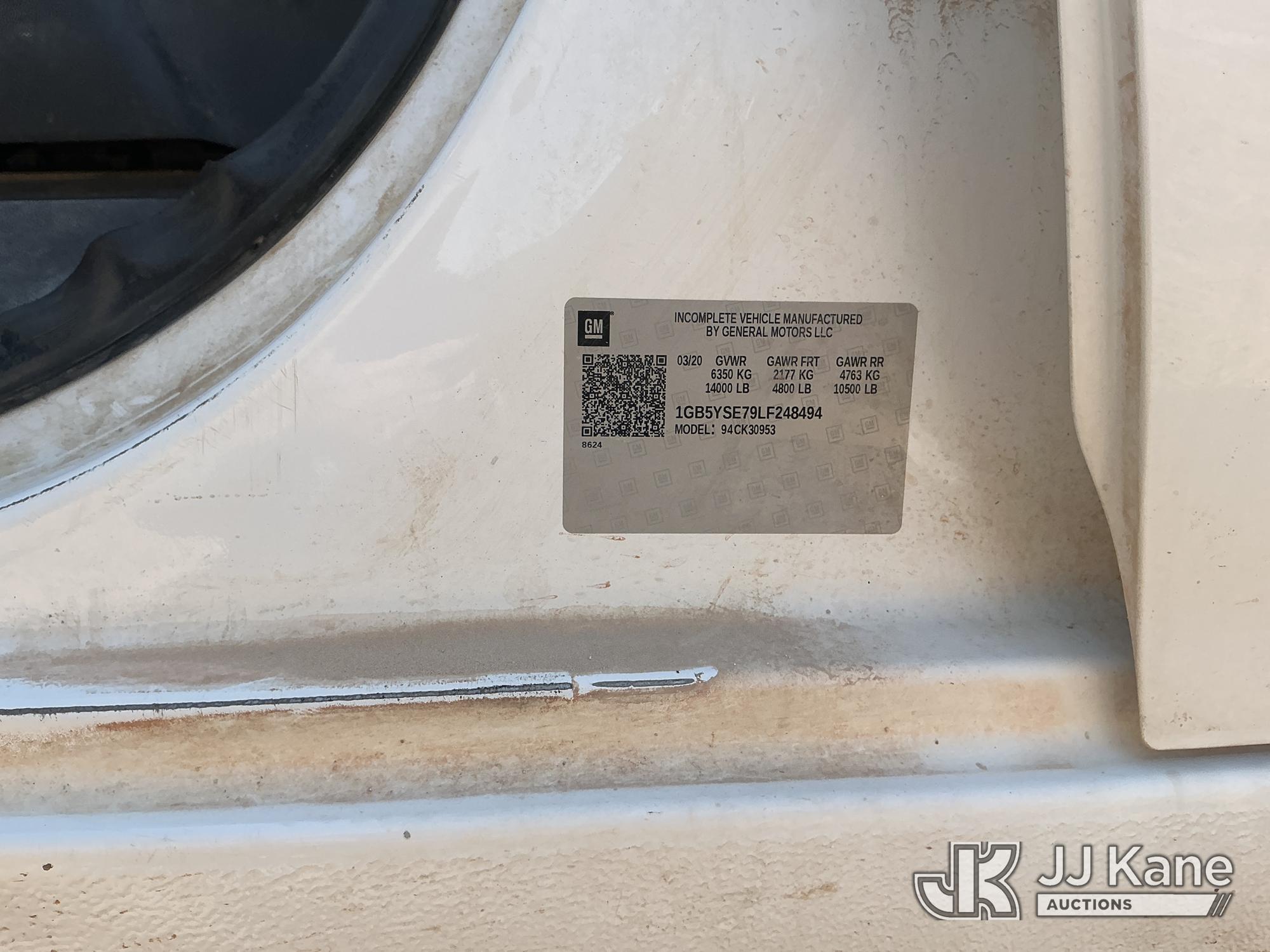 2020 Chevrolet Silverado 3500HD Extended-Cab Service Truck (1631265) - photo 5