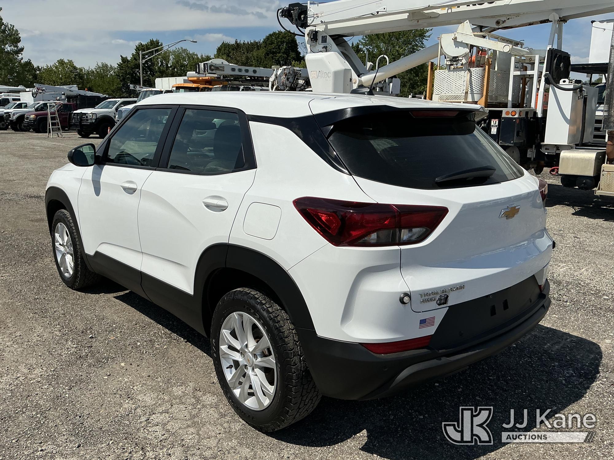 2021 Chevrolet Trailblazer AWD 4-Door Sport Utility Vehicle (1631911) - photo 4