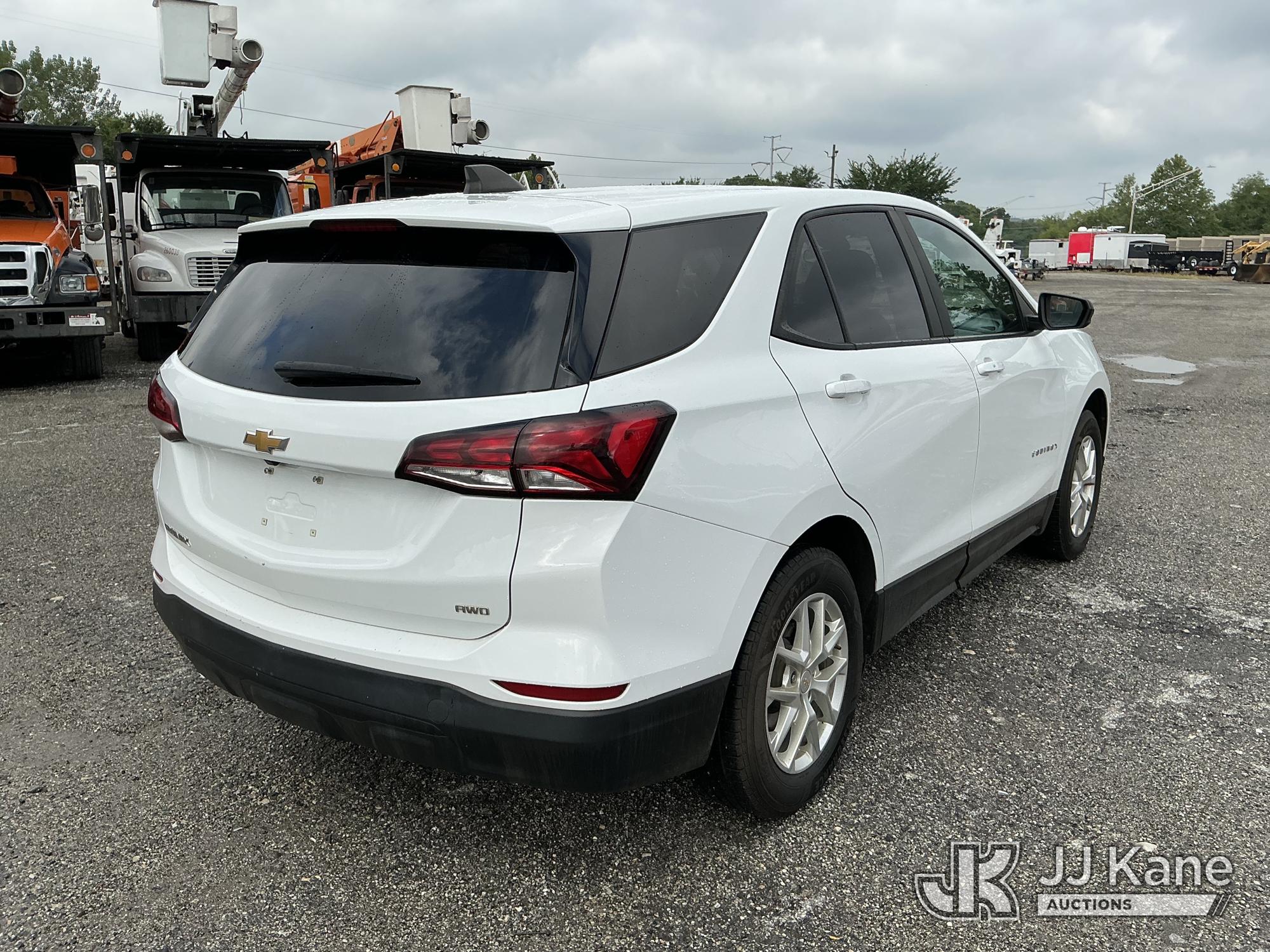 2022 Chevrolet Equinox AWD 4-Door Sport Utility Vehicle (1631913) - photo 3