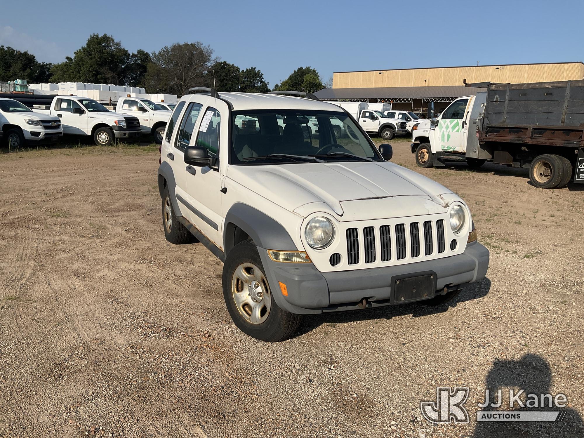 2005 Jeep Liberty 4-Door Sport Utility Vehicle (1631986) - photo 2