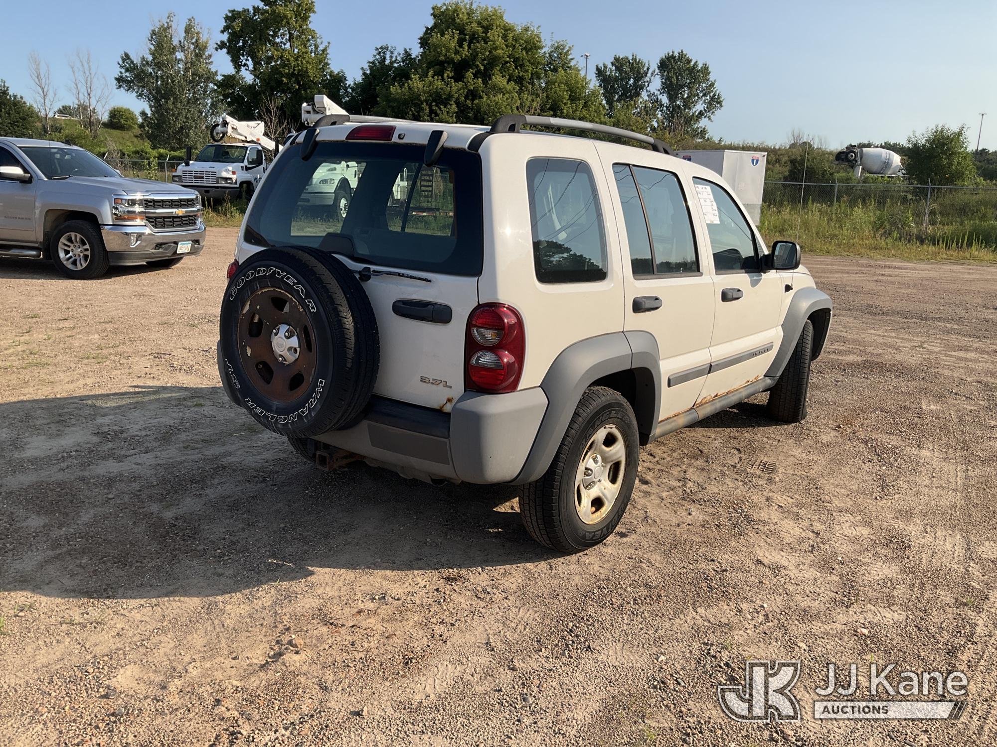 2005 Jeep Liberty 4-Door Sport Utility Vehicle (1631986) - photo 3