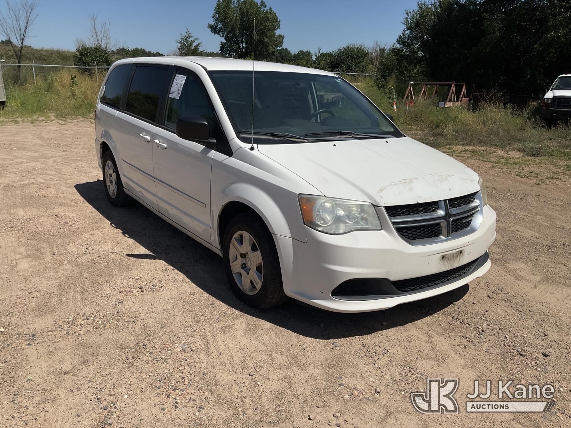 2011 Dodge Grand Caravan Mini Passenger Van (1632000) - photo 2