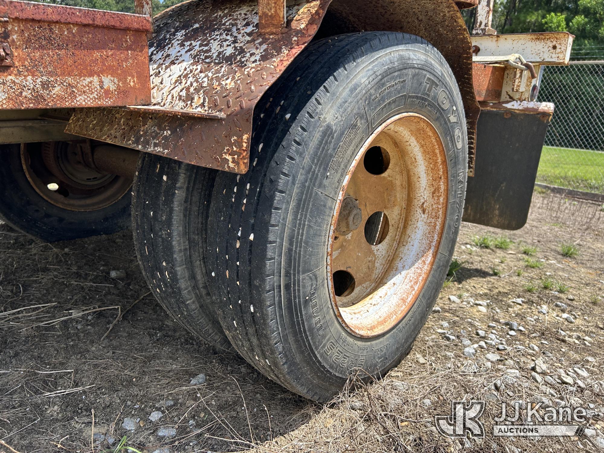 2001 Butler BPHD-1300 S/A Pole/Material Trailer (1632279) - photo 5