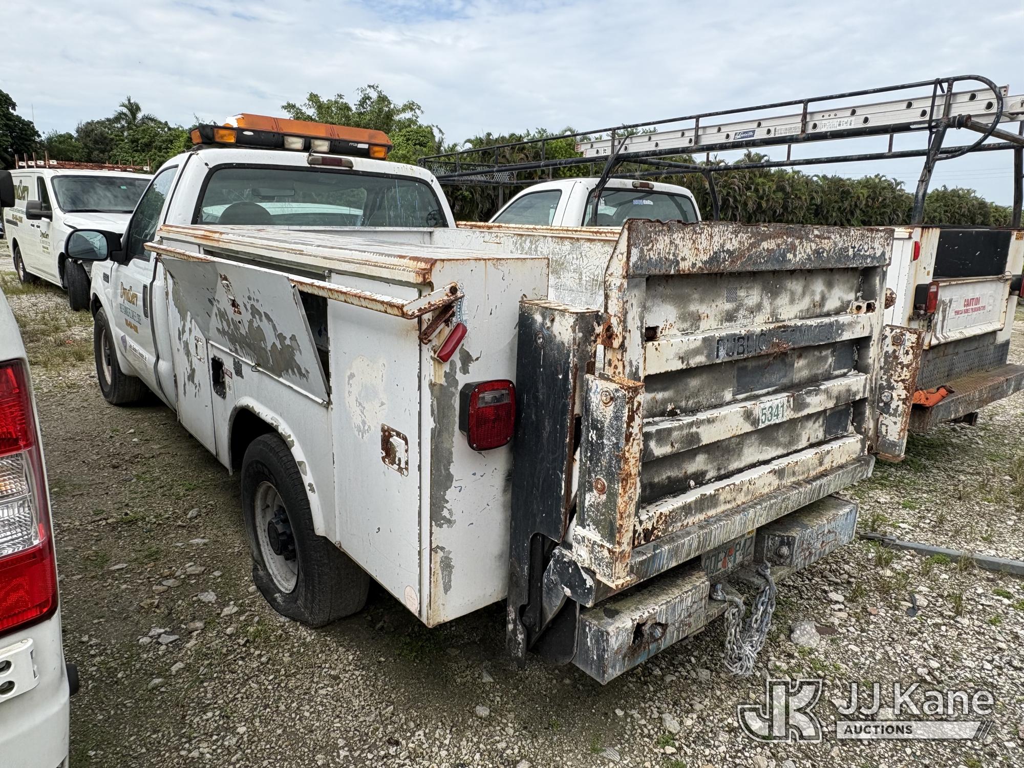 2001 Ford F350 Service Truck (1632290) - photo 4
