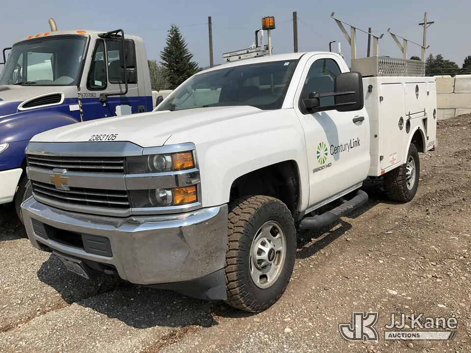 2016 Chevrolet Silverado 2500HD Enclosed Service Truck (1632318)
