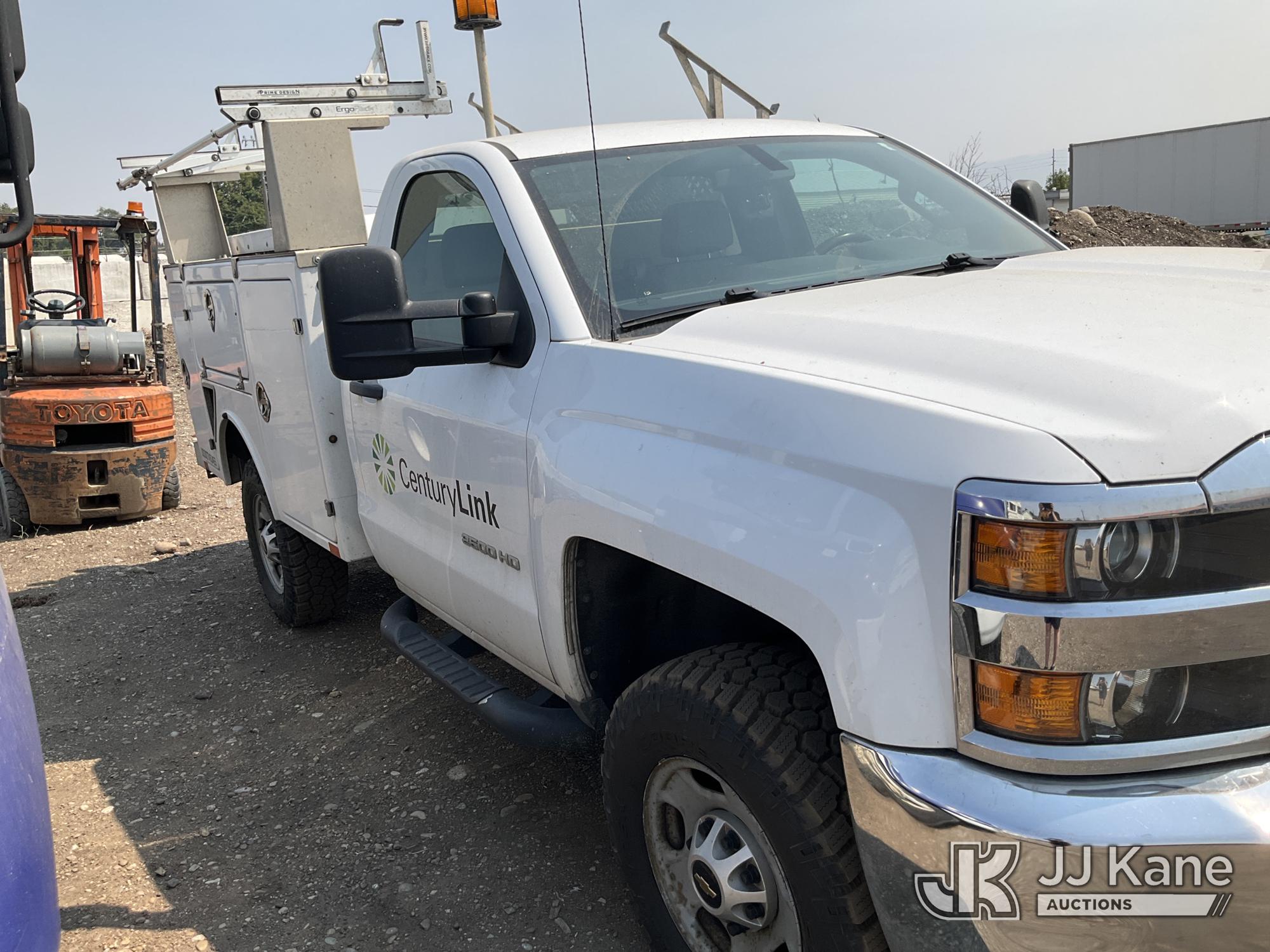 2016 Chevrolet Silverado 2500HD Enclosed Service Truck (1632318) - photo 2