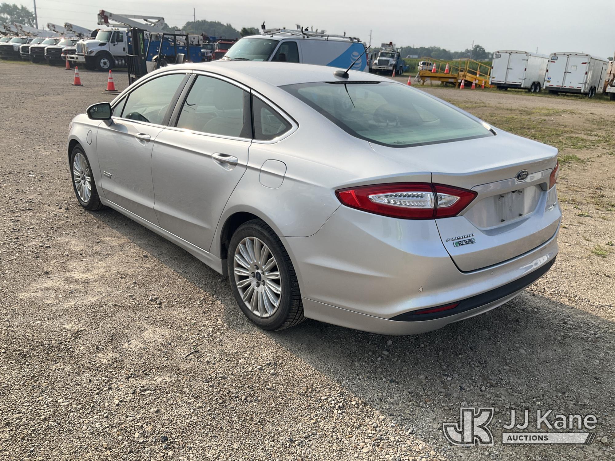2015 Ford Fusion Energi 4-Door Sedan (1632390) - photo 4