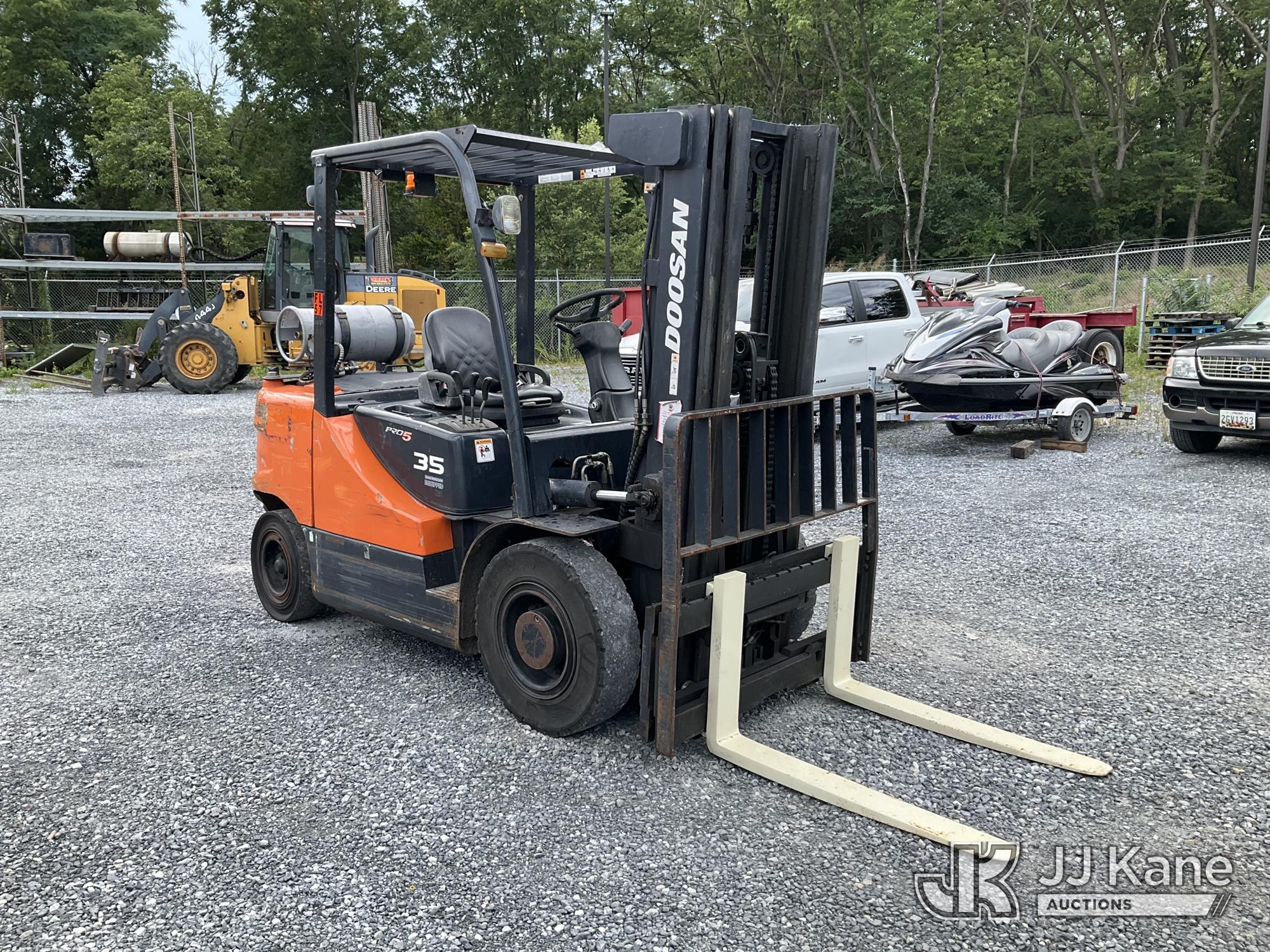 Doosan G35S5 Pneumatic Tired Forklift (1632698) - photo 2