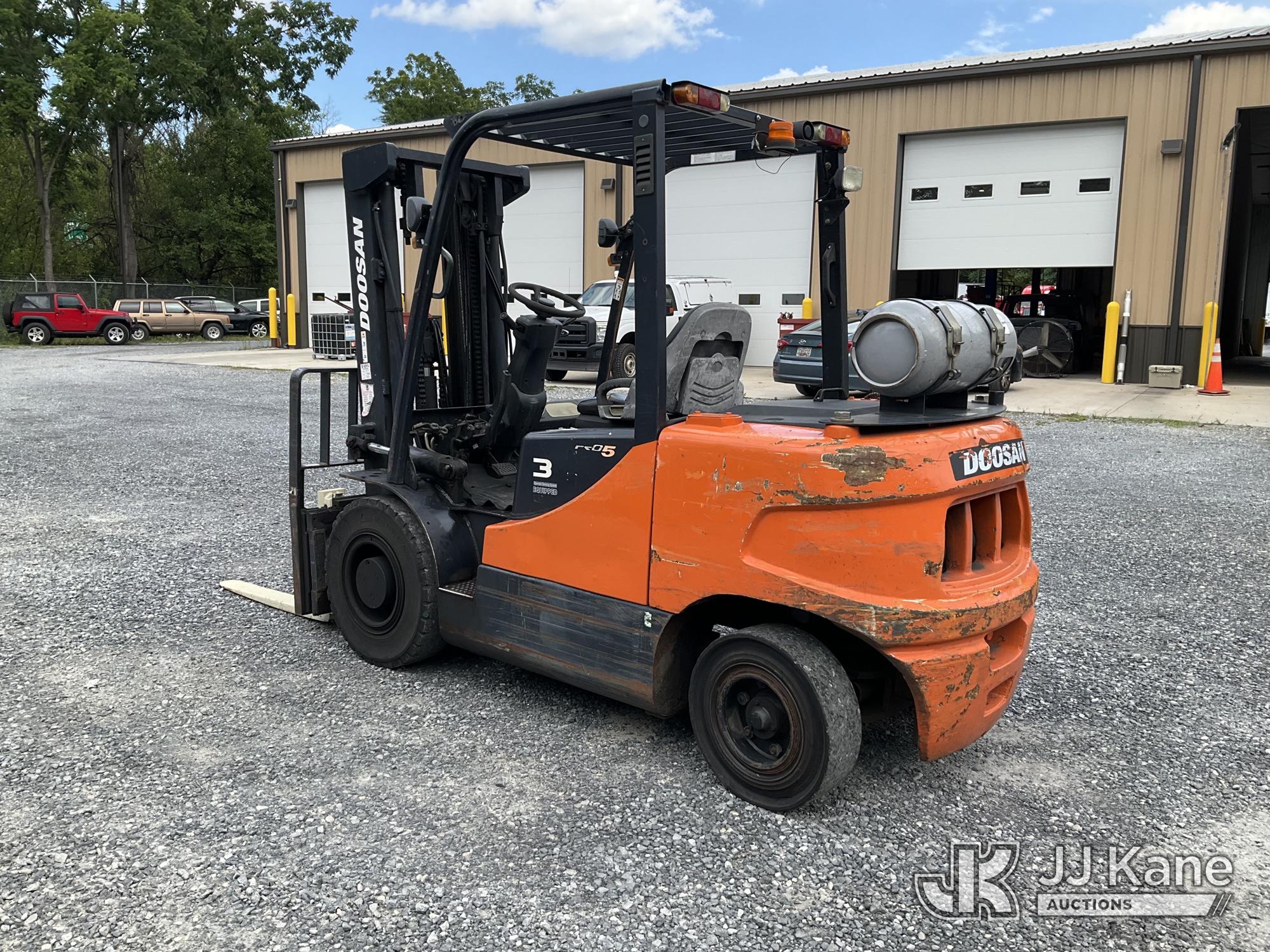 Doosan G35S5 Pneumatic Tired Forklift (1632698) - photo 4