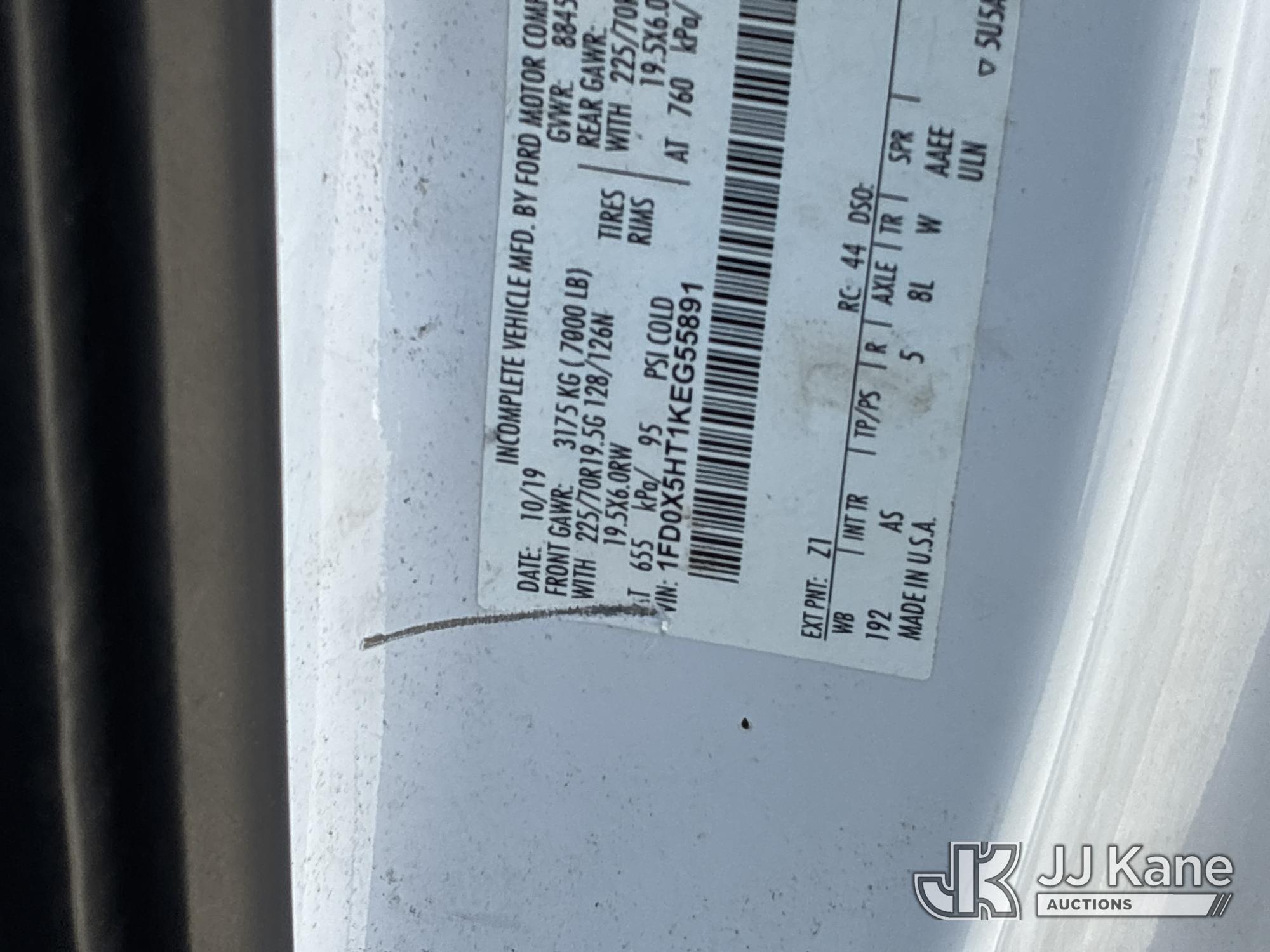 2019 Ford F-550 Extended-Cab Mechanics Service Truck (1632725) - photo 5