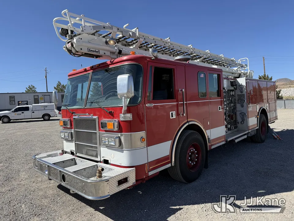 1994 Pierce Model Tilt Cab Fire Truck (1632863)