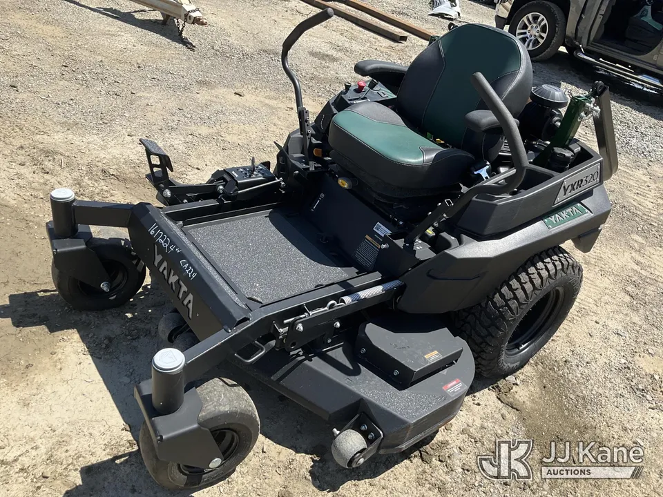 Yakta YXR320 Zero Turn Riding Mower (1632887)