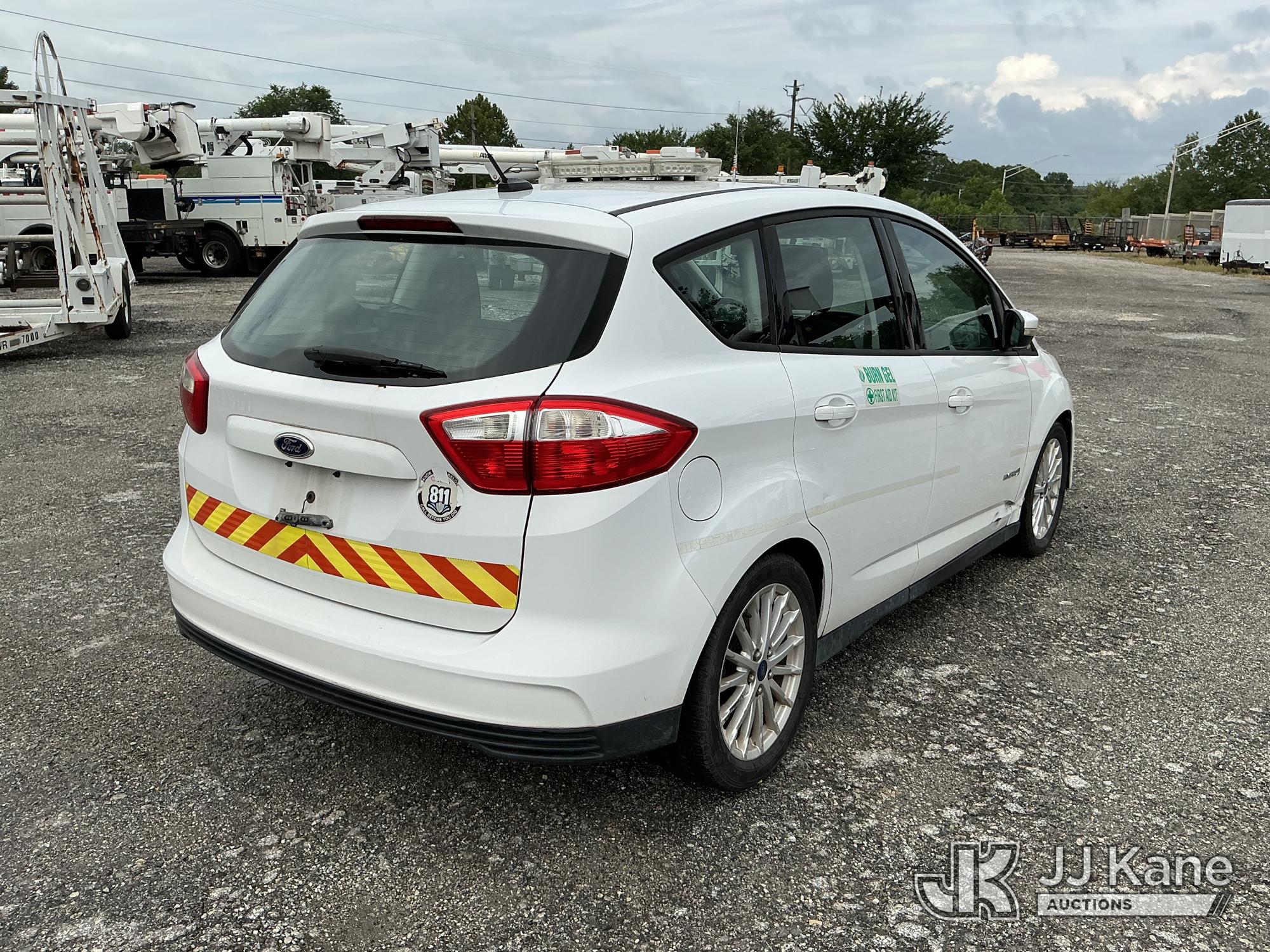 2015 Ford C-Max Hybrid 4-Door Hatch Back (1632931) - photo 3