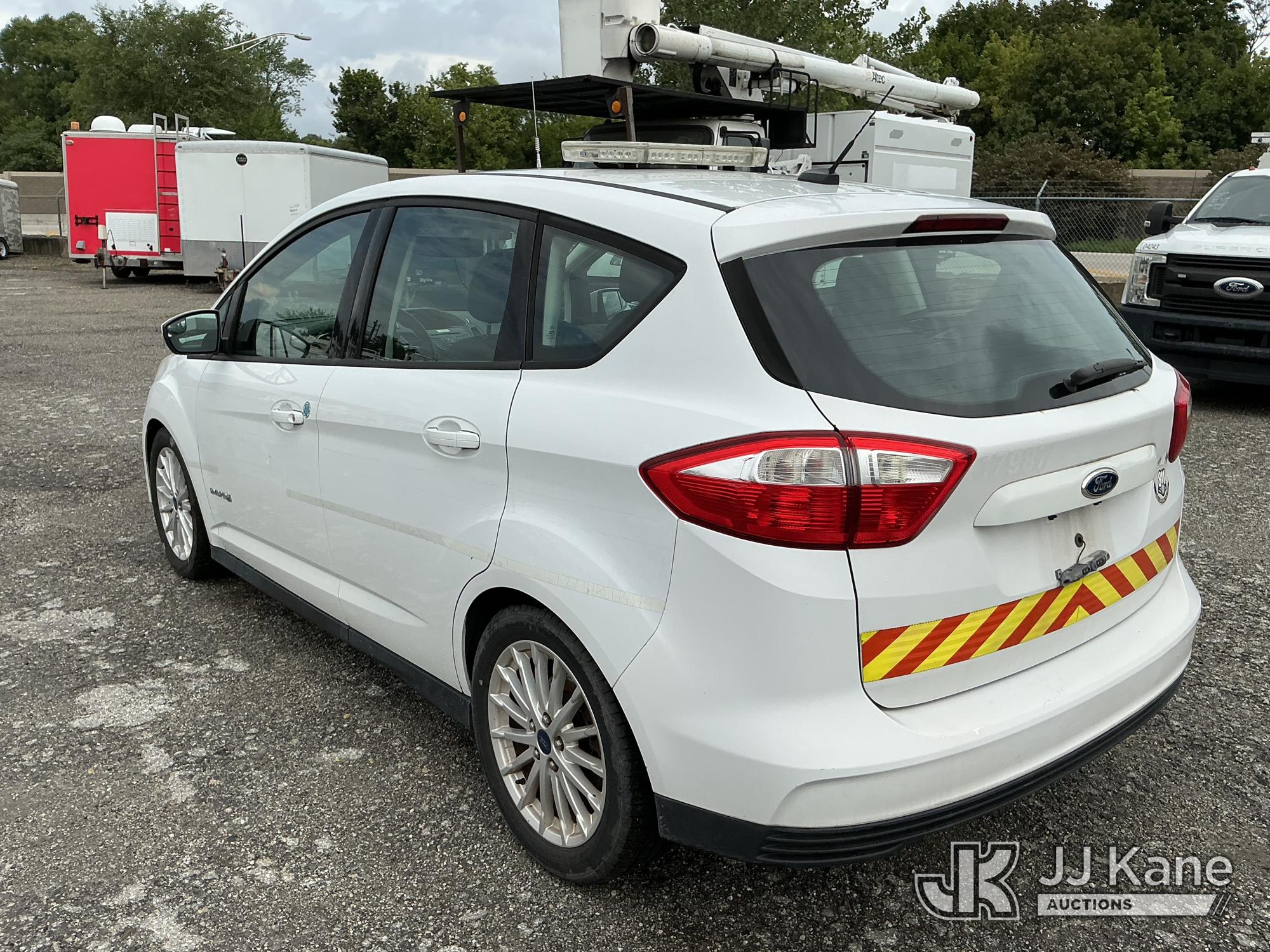 2015 Ford C-Max Hybrid 4-Door Hatch Back (1632931) - photo 4