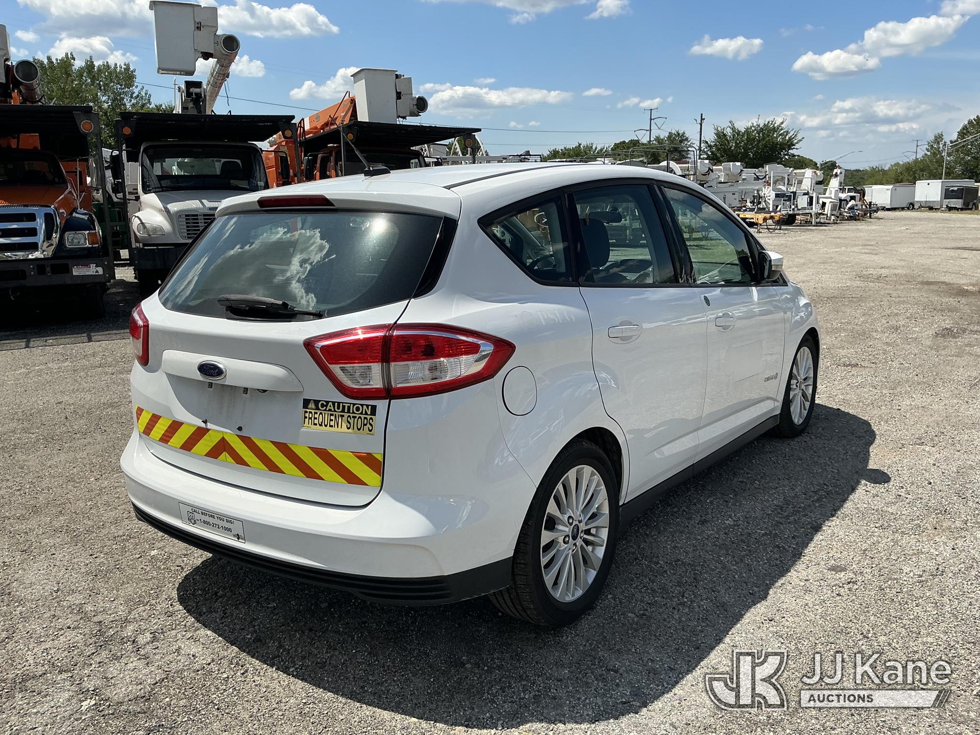 2018 Ford C-Max Hybrid 4-Door Hatch Back (1632969) - photo 3