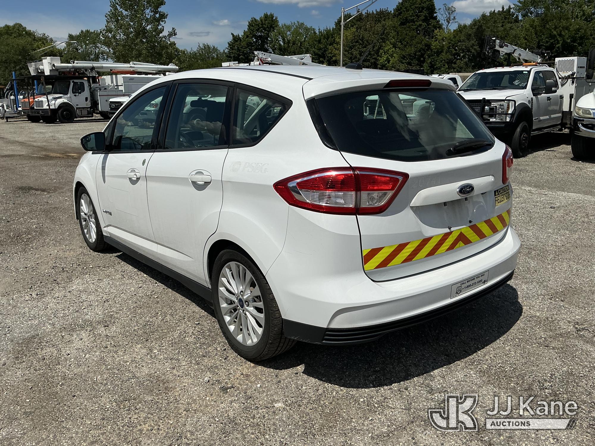 2018 Ford C-Max Hybrid 4-Door Hatch Back (1632969) - photo 4