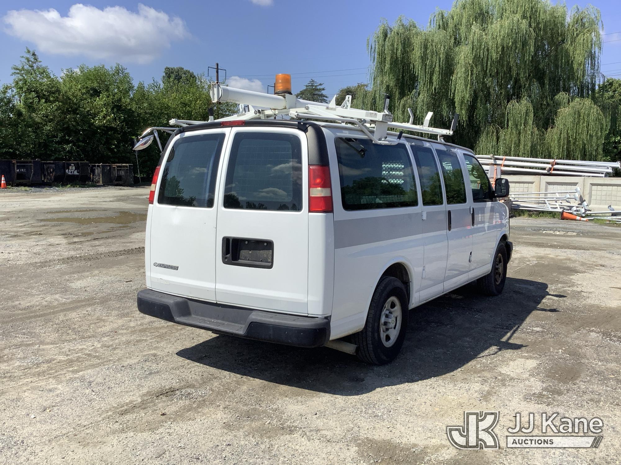 2007 Chevrolet Express Cargo Van (1633034) - photo 4
