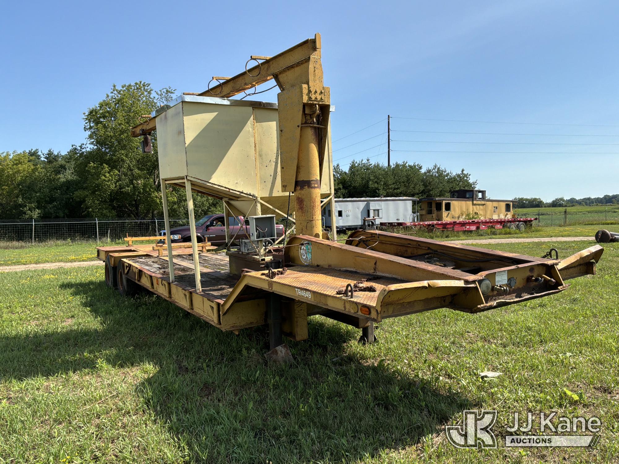 1900 Chancey LB35 High Flatbed Trailer (1633365) - photo 2
