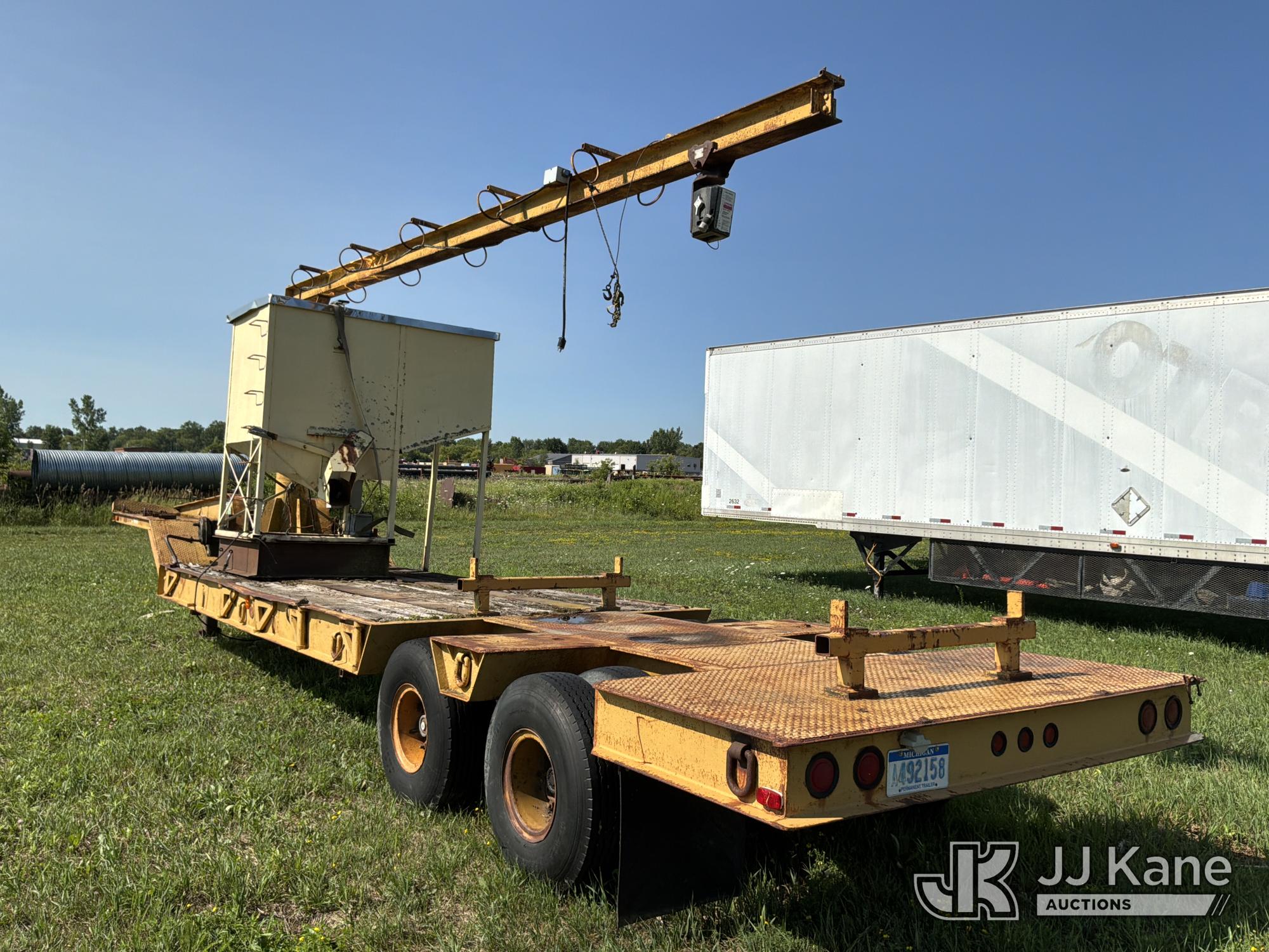 1900 Chancey LB35 High Flatbed Trailer (1633365) - photo 4