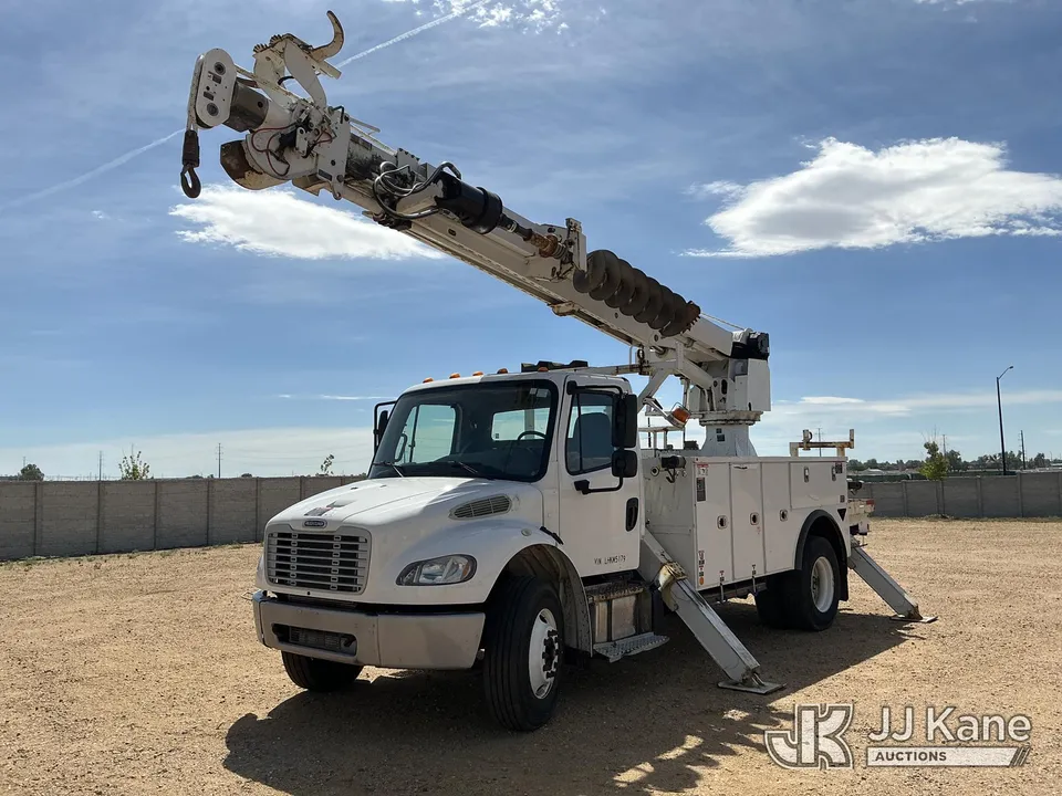 Altec DC47TR Digger Derrick On 2020 Freightliner M2-106 Utility Truck (1633374)