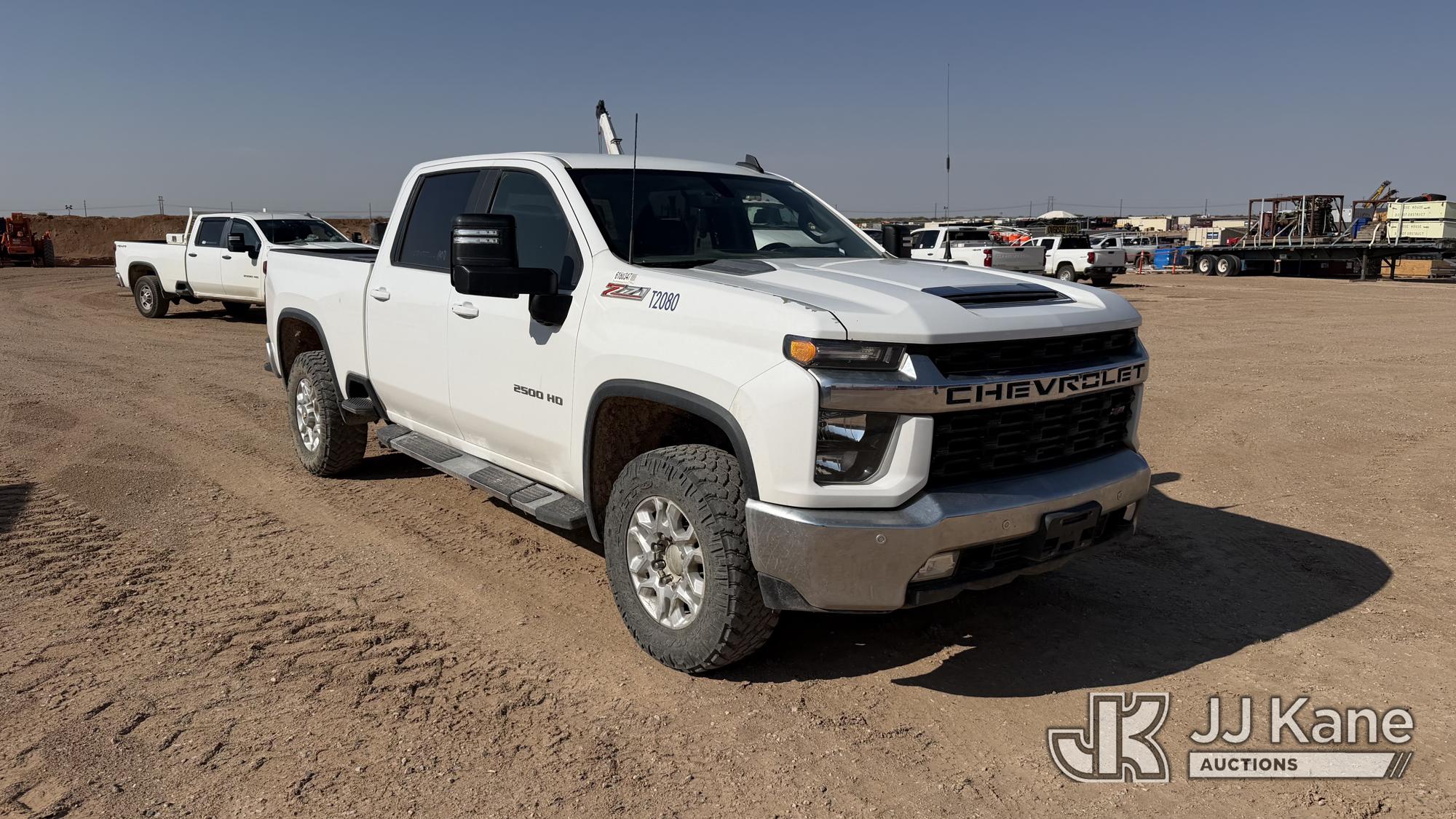2021 Chevrolet Silverado 2500HD Crew-Cab Pickup Truck (1633767) - photo 2