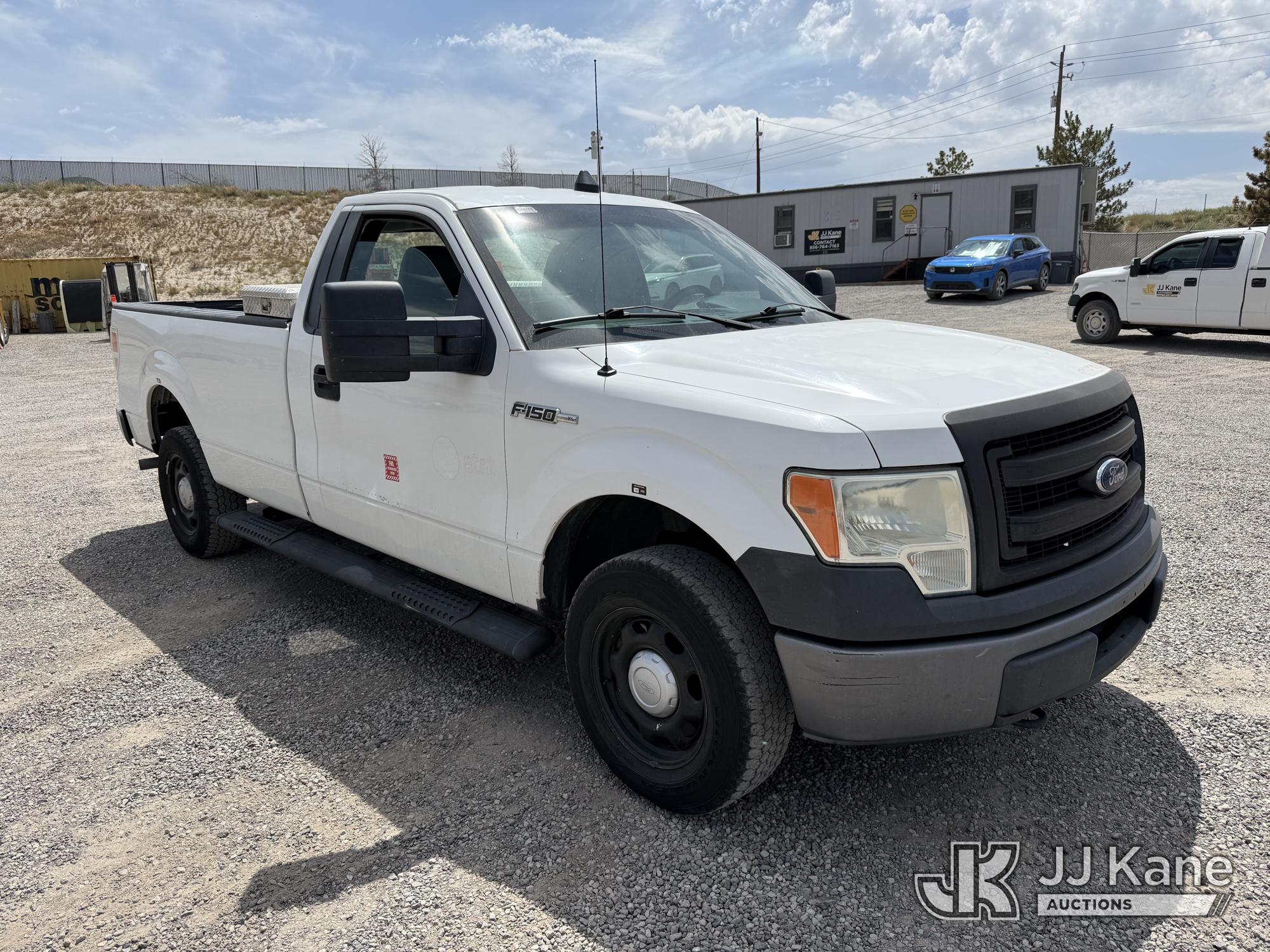 2013 Ford F150 4x4 Pickup Truck (1633782) - photo 2
