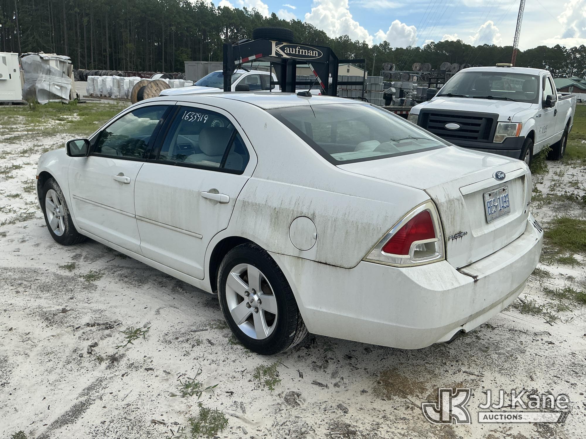 2008 Ford Fusion SE 4-Door Sedan (1633919) - photo 4