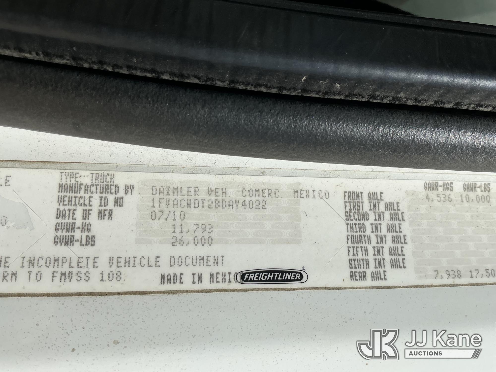 2011 Freightliner M2 106 Enclosed Utility/Air Compressor Truck (1633935) - photo 5