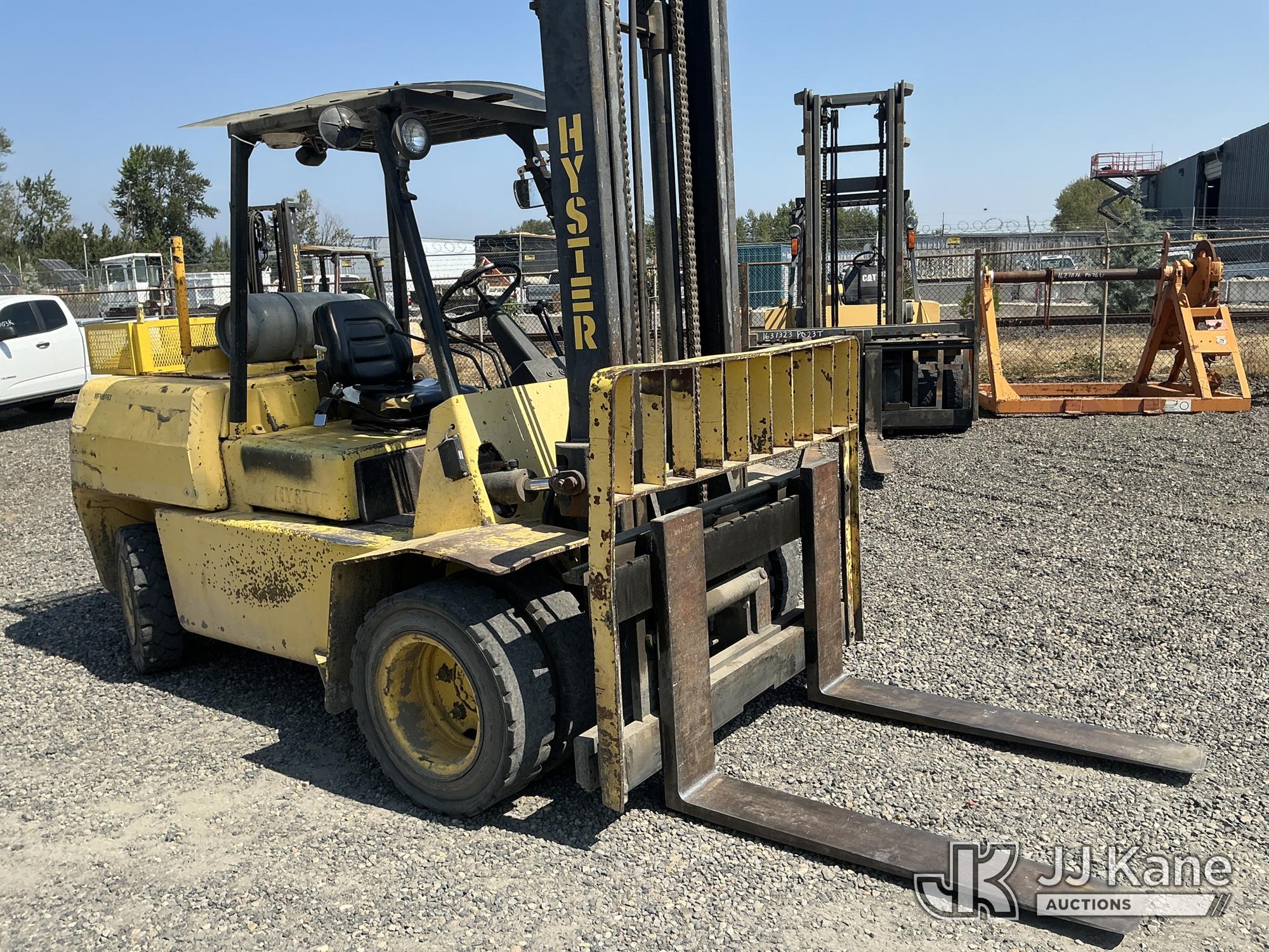 1998 Hyster 110XL Solid Tired Forklift (1634031) - photo 2
