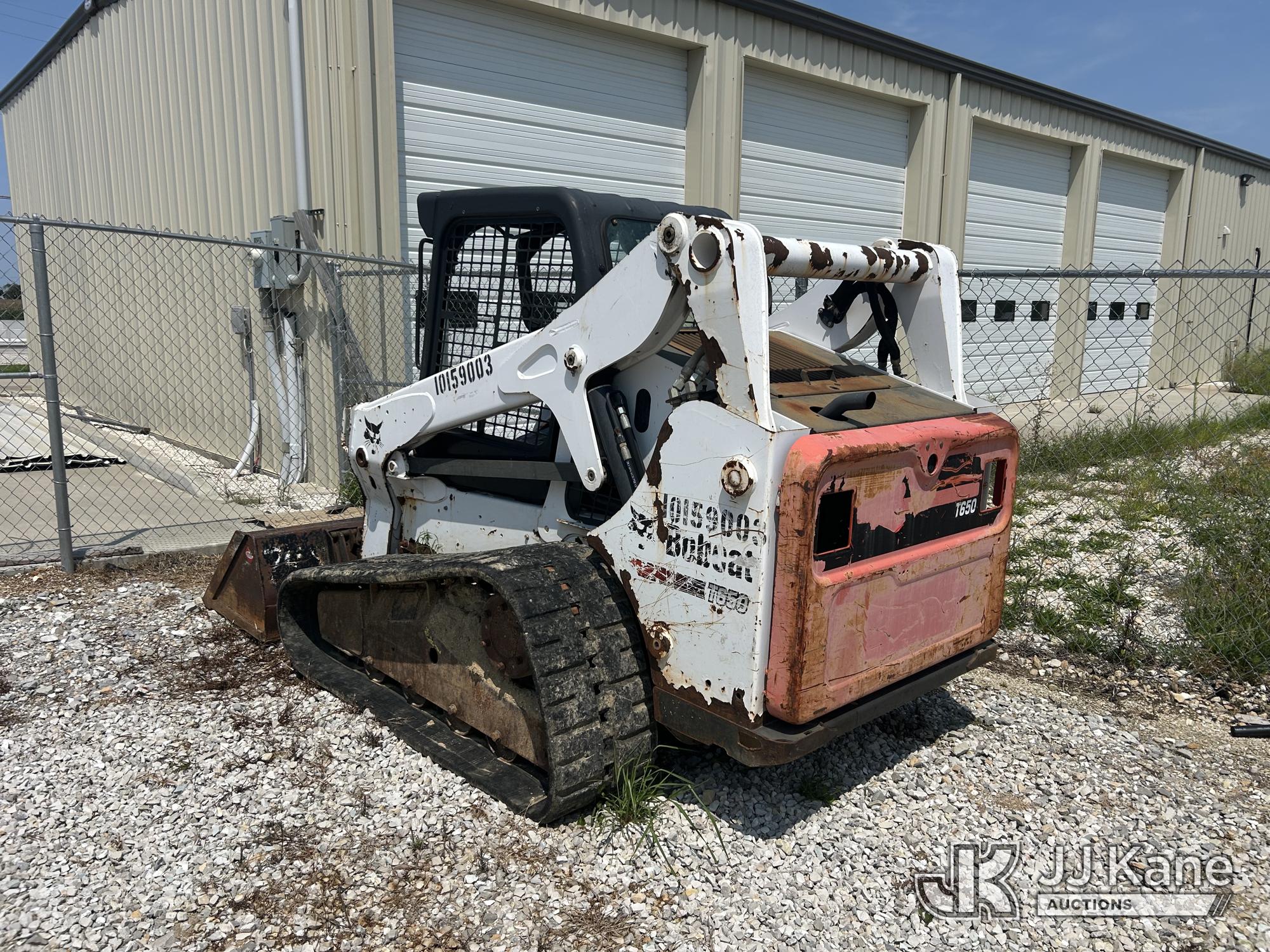 Bobcat T650 Tracked Skid Steer Loader (1634277) - photo 3