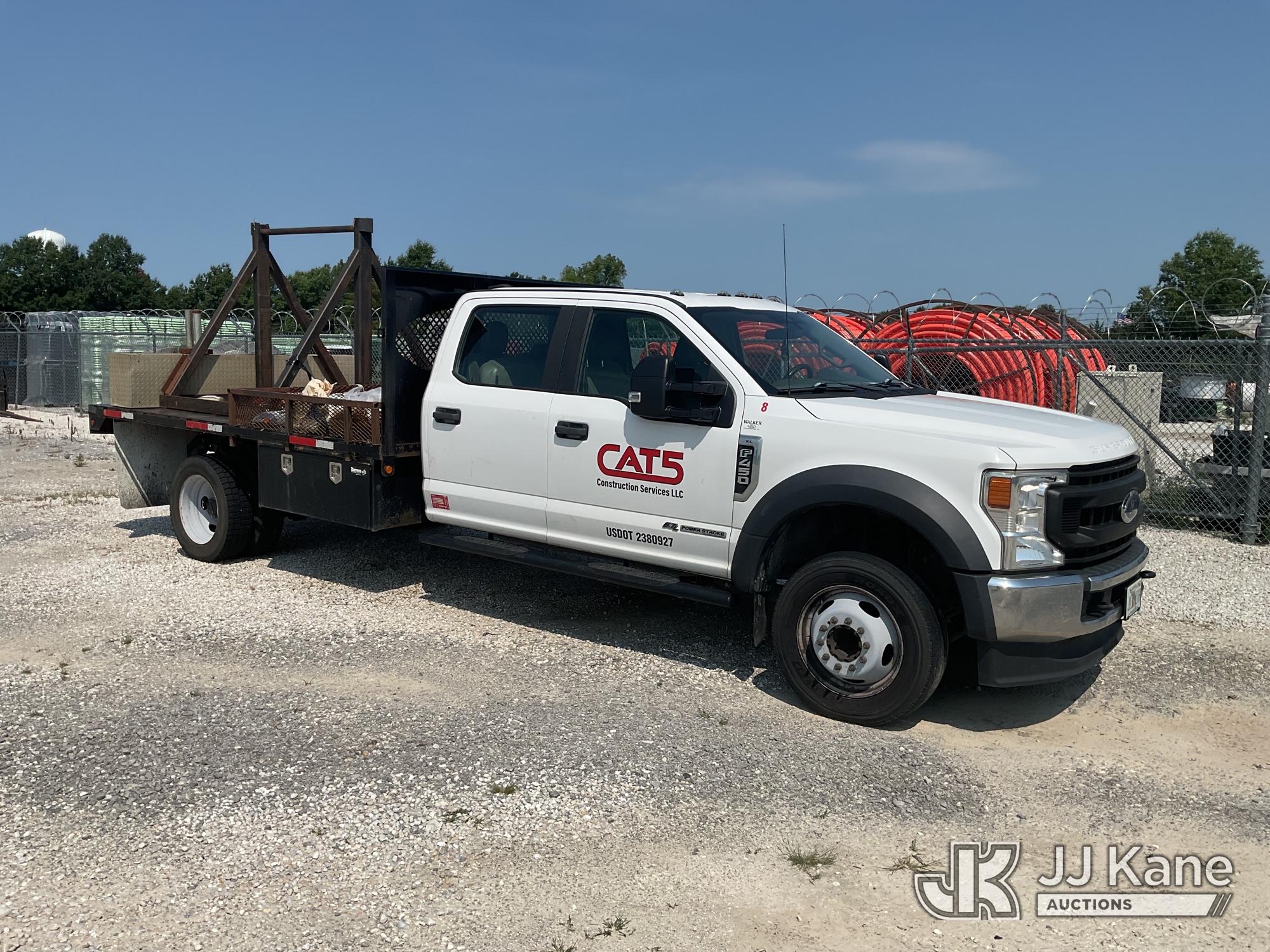 2020 Ford F-450 SD Crew-Cab Flatbed/Service Truck (1634279) - photo 2