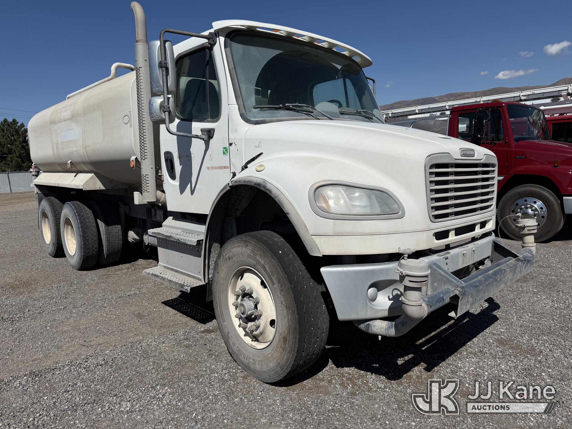 2017 Freightliner M2 106 Water Tank Truck (1634368) - photo 2