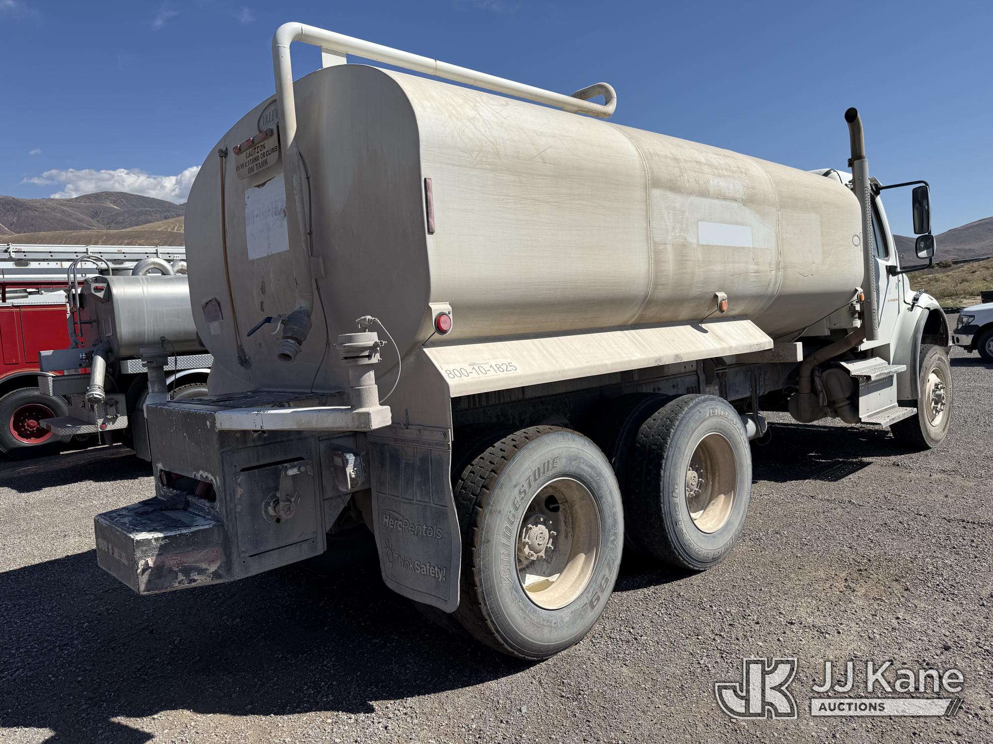 2017 Freightliner M2 106 Water Tank Truck (1634368) - photo 3