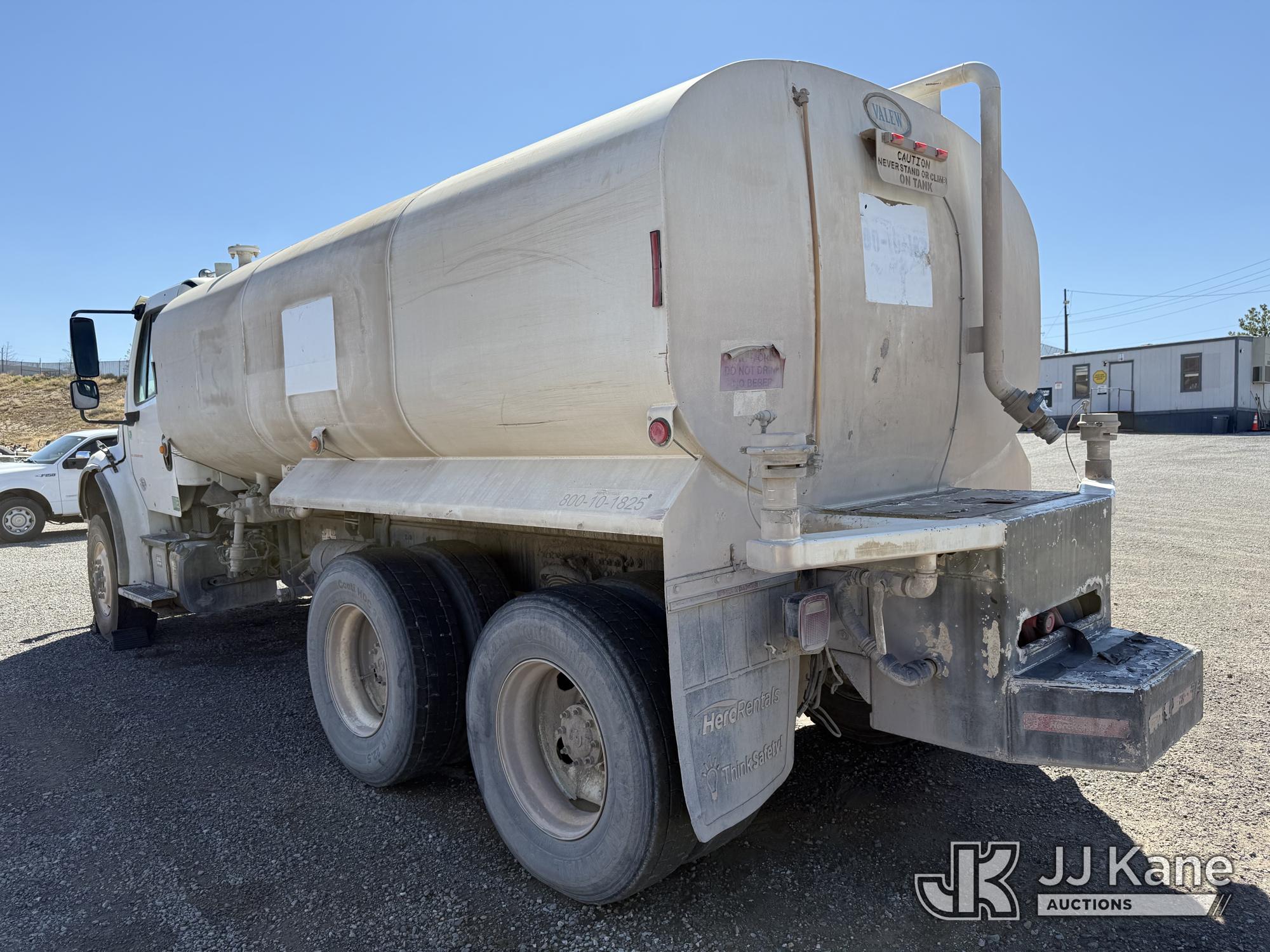 2017 Freightliner M2 106 Water Tank Truck (1634368) - photo 4
