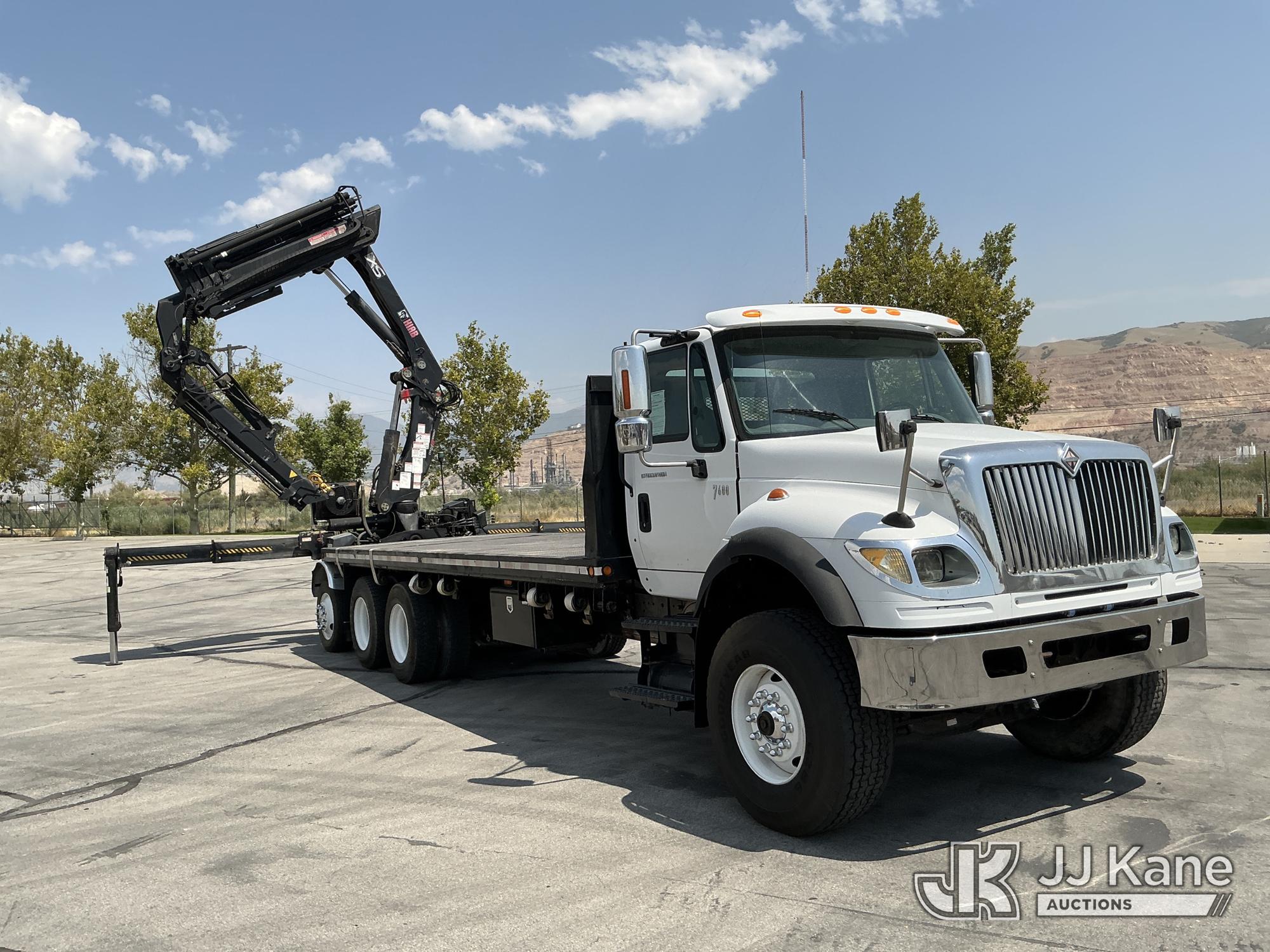 Hiab 288E-4 Hipro Knuckleboom Crane On 2005 International 7600 T/A Flatbed Truck (1634434) - photo 2