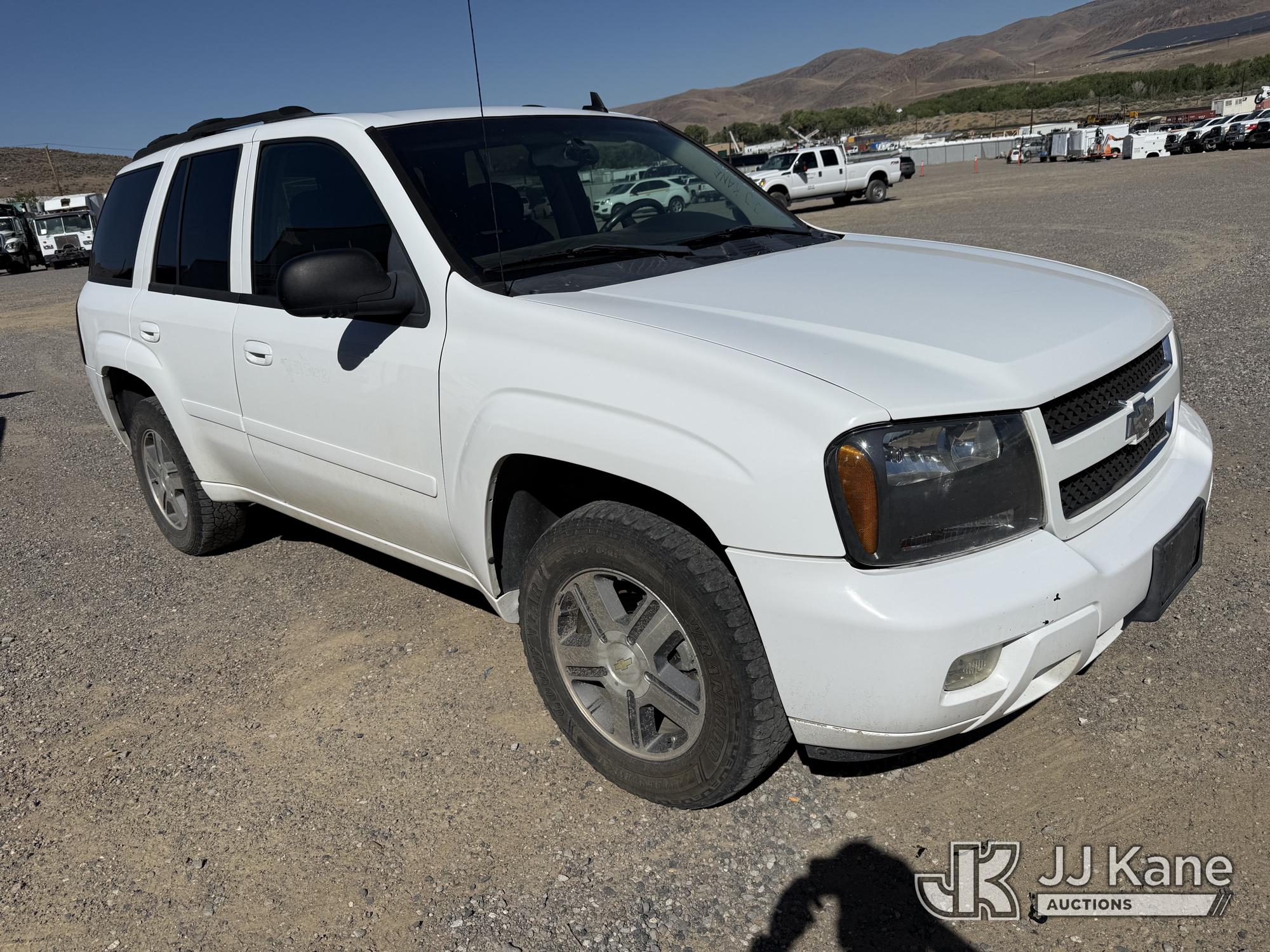 2007 Chevrolet Trailblazer 4x4 4-Door Sport Utility Vehicle (1634435) - photo 2